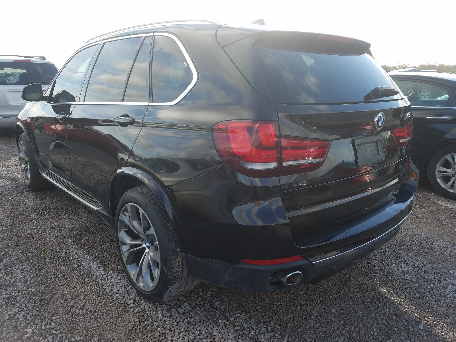 Photo 3 from auction – 2014 BMW X5 XDRIVE3 with VIN 5UXKS4C55E0C07381