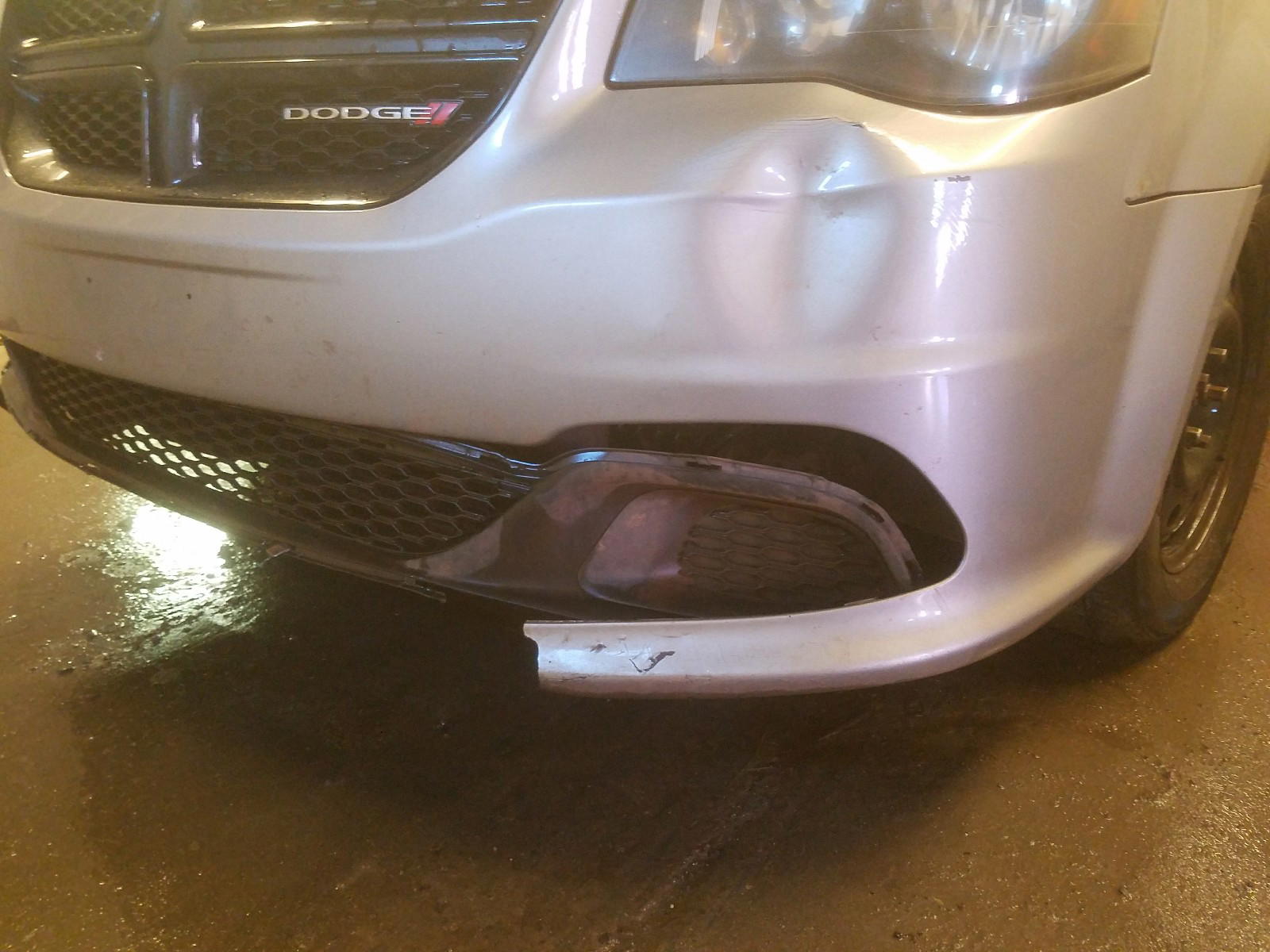Photo 9 from auction – 2015 DODGE GRAND CARA with VIN 2C4RDGBG2FR690170