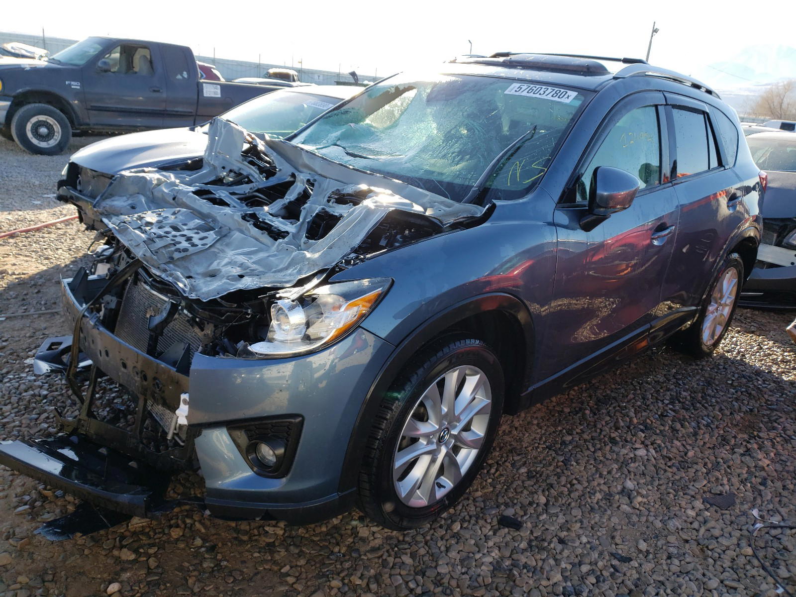 Photo 2 from auction – 2015 MAZDA CX-5 GT with VIN JM3KE4DY3F0446872
