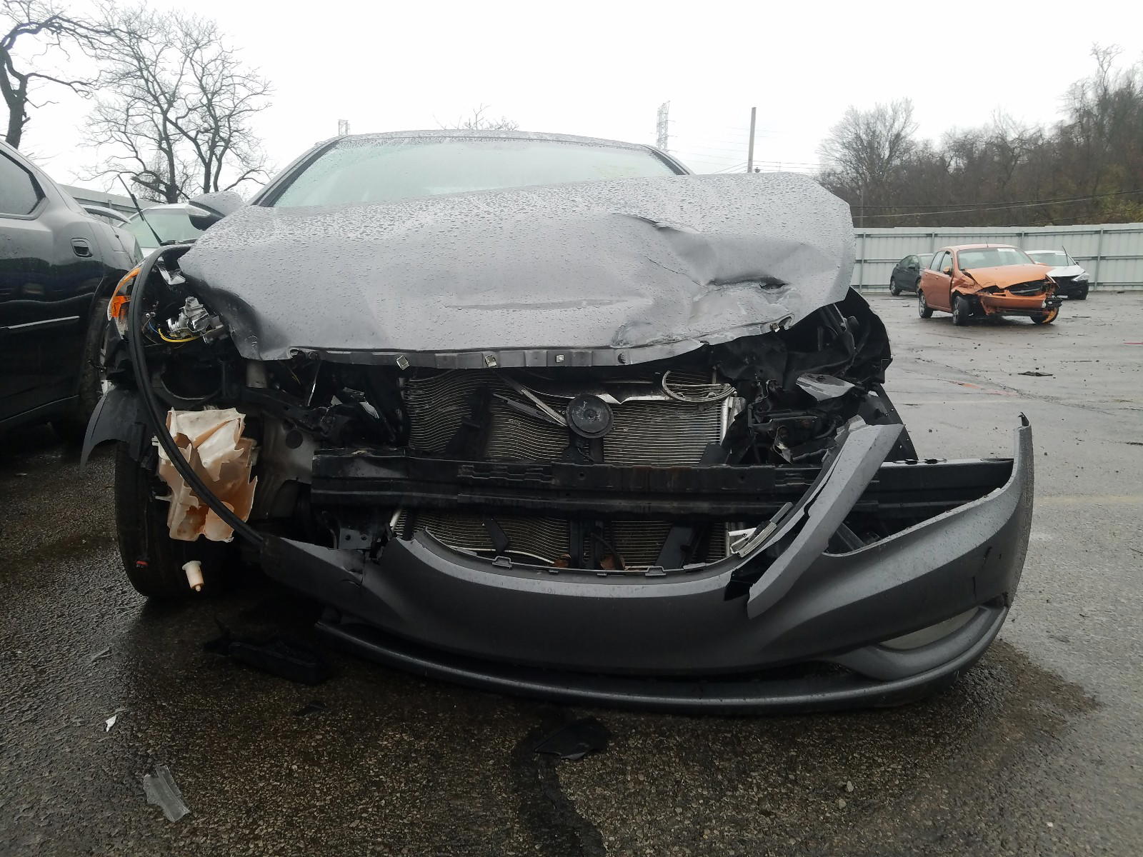 Photo 9 from auction – 2011 HYUNDAI SONATA SE with VIN 5NPEC4AC1BH035987