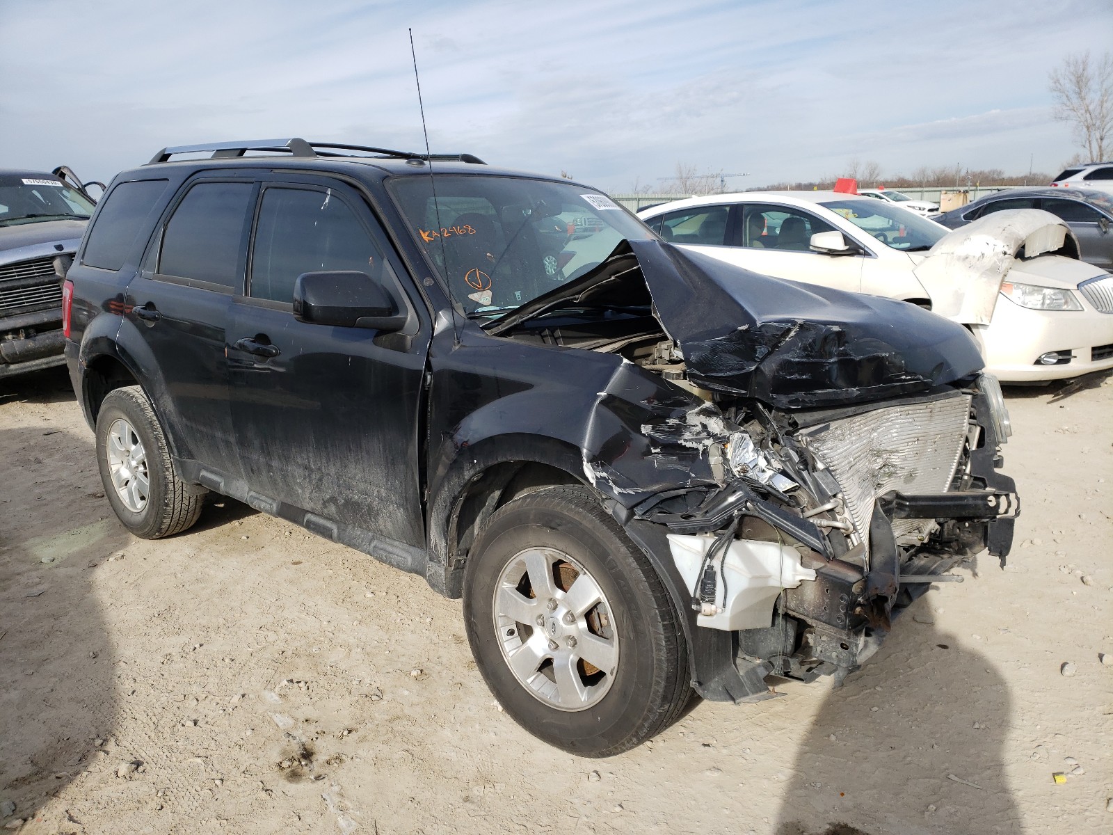 Photo 1 from auction – 2011 FORD ESCAPE LIM with VIN 1FMCU9EG6BKA24687