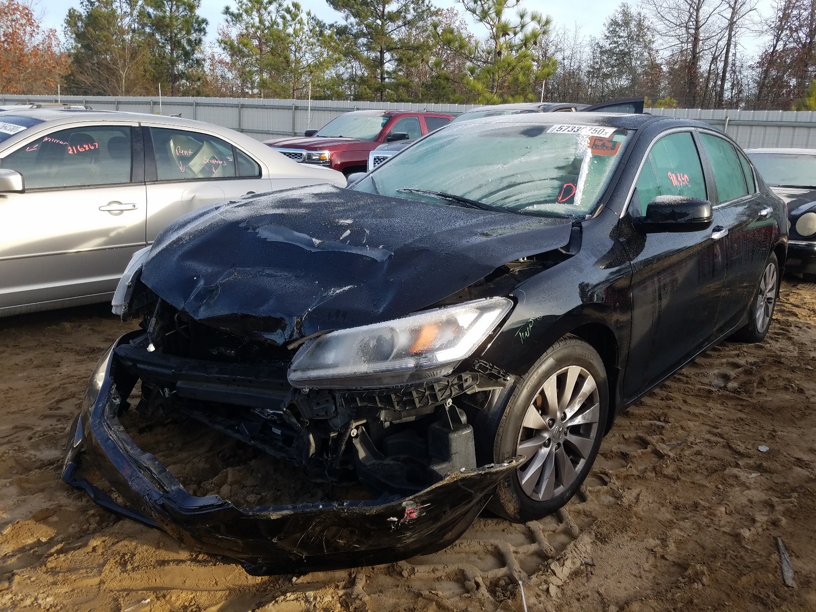 Photo 2 from auction – 2014 HONDA ACCORD EX with VIN 1HGCR2F76EA139992