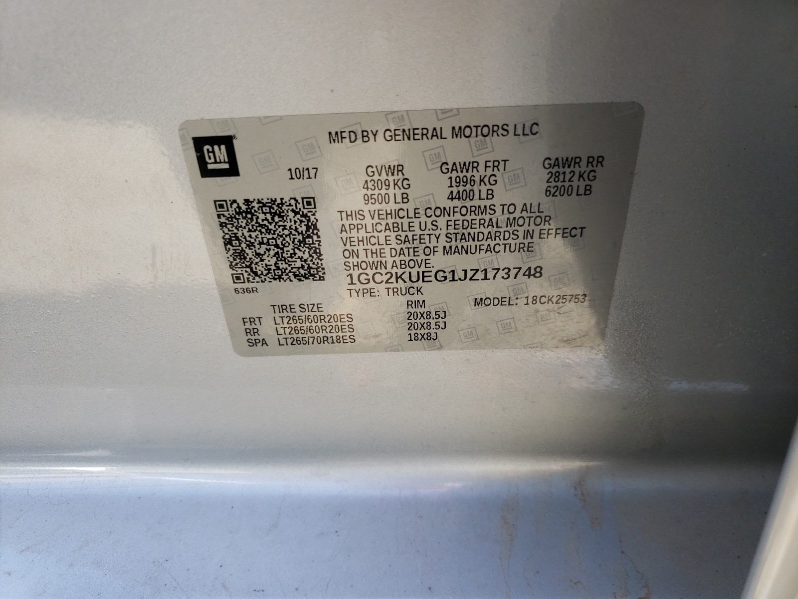 Photo 10 from auction – 2018 CHEVROLET SILVERADO with VIN 1GC2KUEG1JZ173748