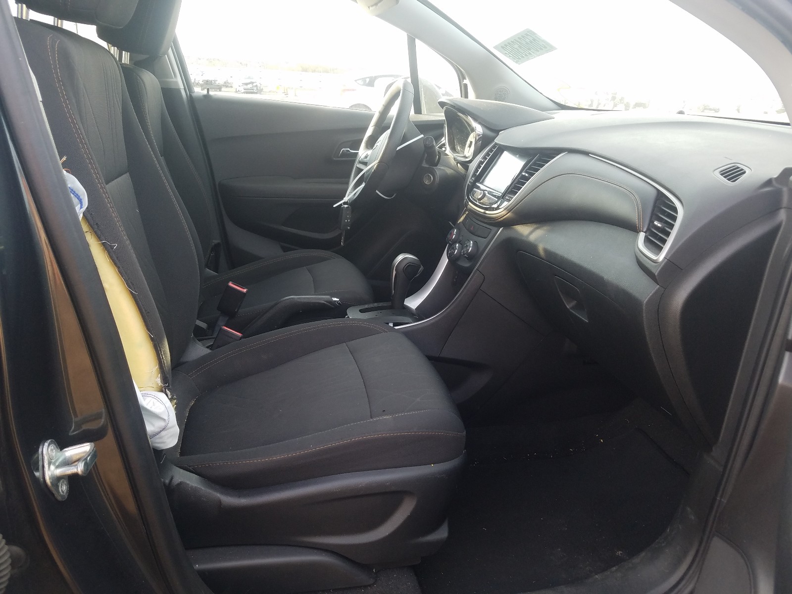 Zdjęcie 5 z aukcji – 2017 CHEVROLET TRAX 1LT z VIN 3GNCJLSB7HL180917
