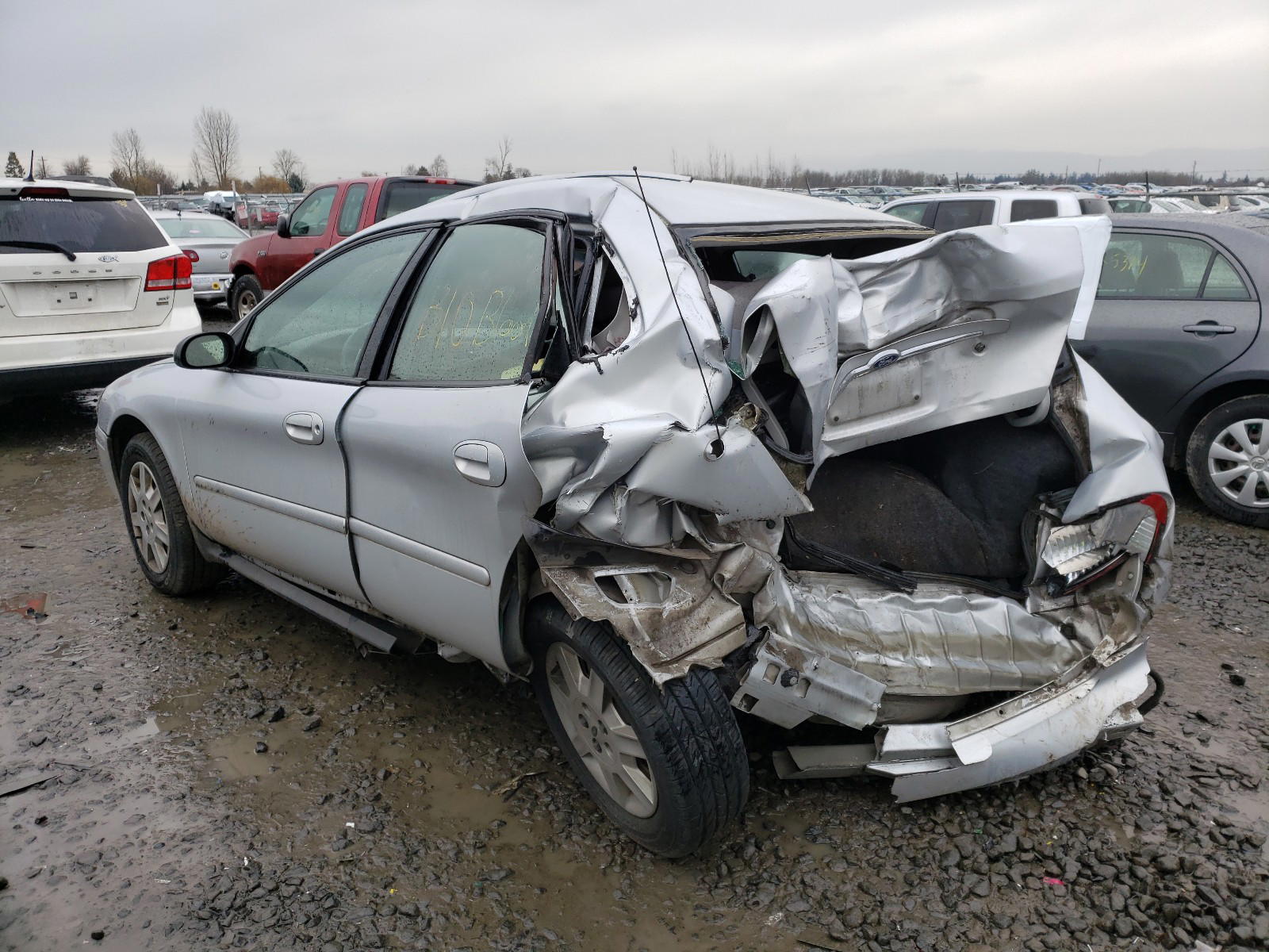 Photo 3 from auction – 2007 FORD TAURUS SE with VIN 1FAFP53U97A192675