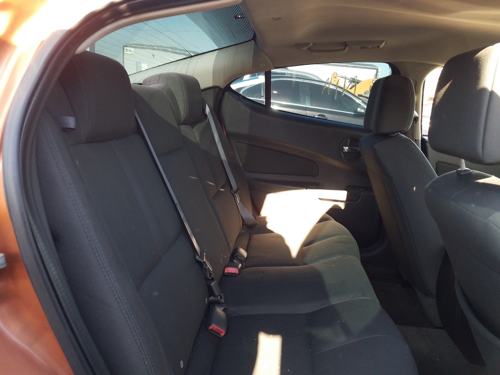 Photo 6 from auction – 2005 PONTIAC GRAND PRIX with VIN 2G2WP542051185827