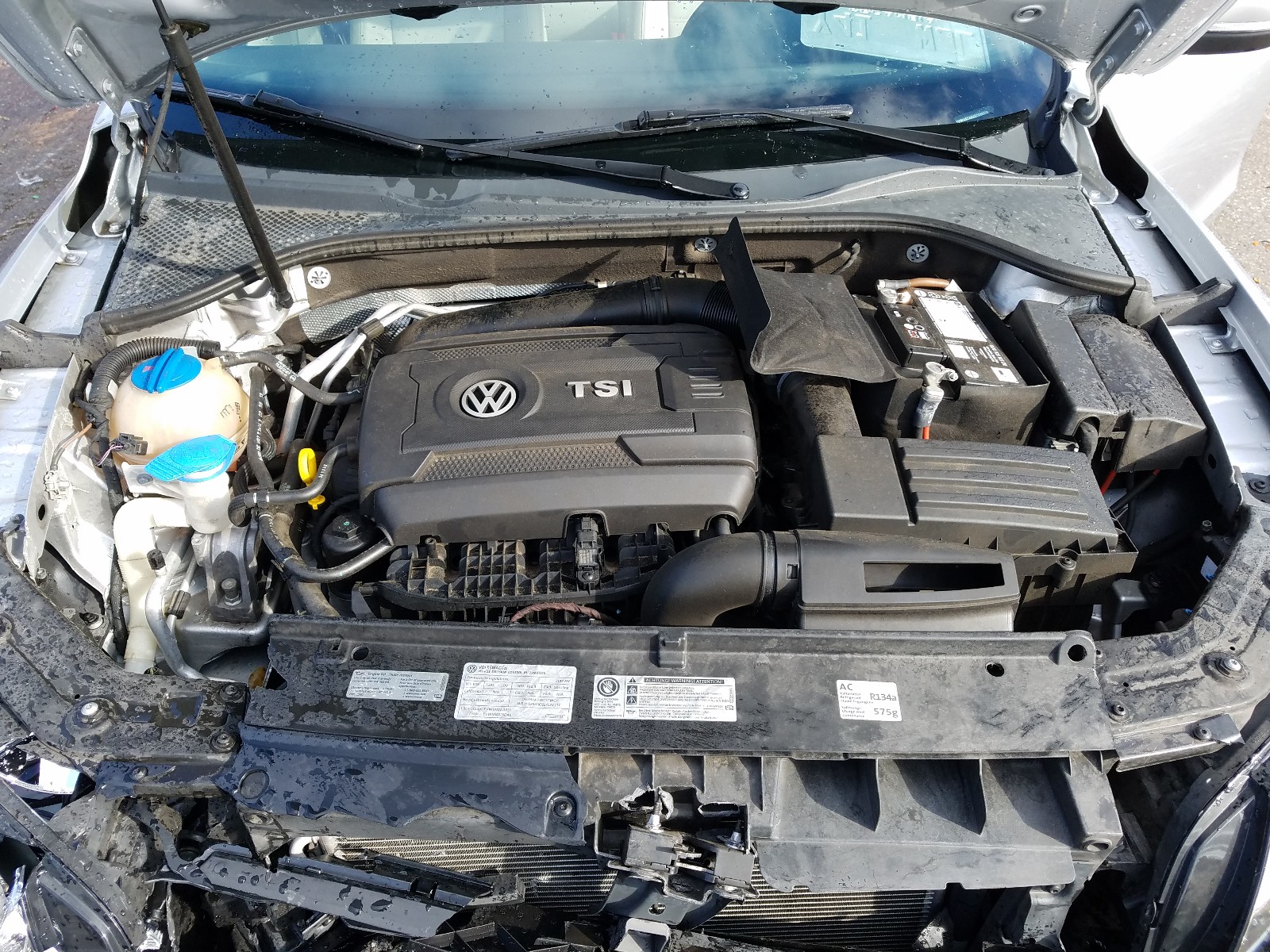 Photo 7 from auction – 2014 VOLKSWAGEN PASSAT S with VIN 1VWAS7A3XEC068275
