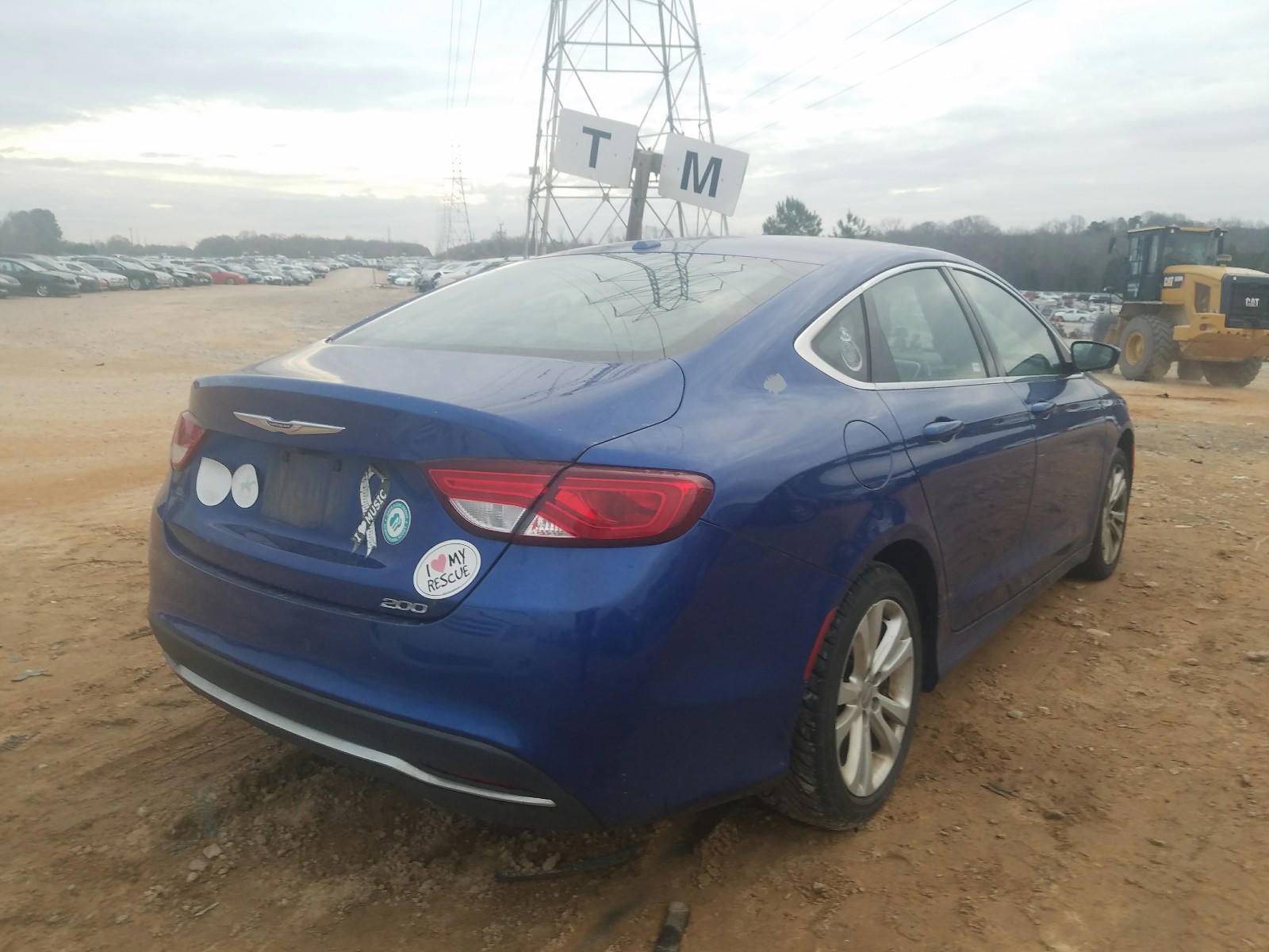 Photo 4 from auction – 2015 CHRYSLER 200 LIMITE with VIN 1C3CCCAB4FN660029