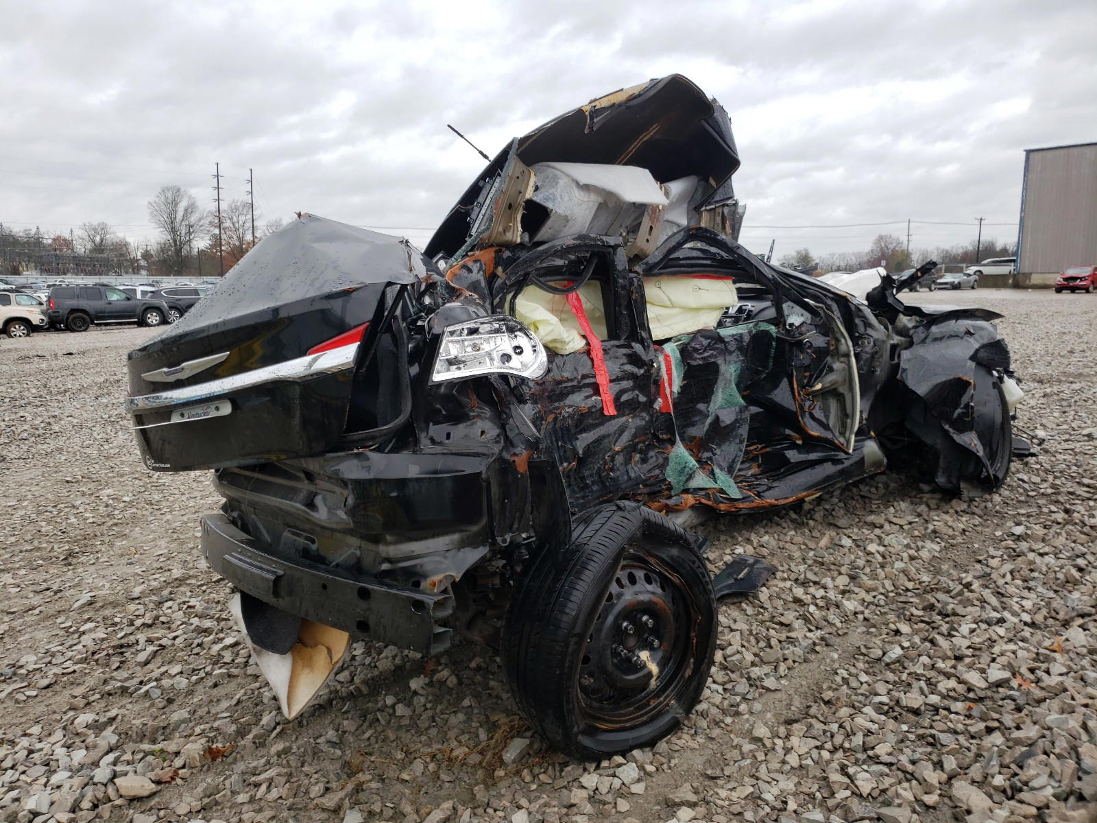 Photo 4 from auction – 2014 CHRYSLER 200 LX with VIN 1C3CCBAG4EN178813