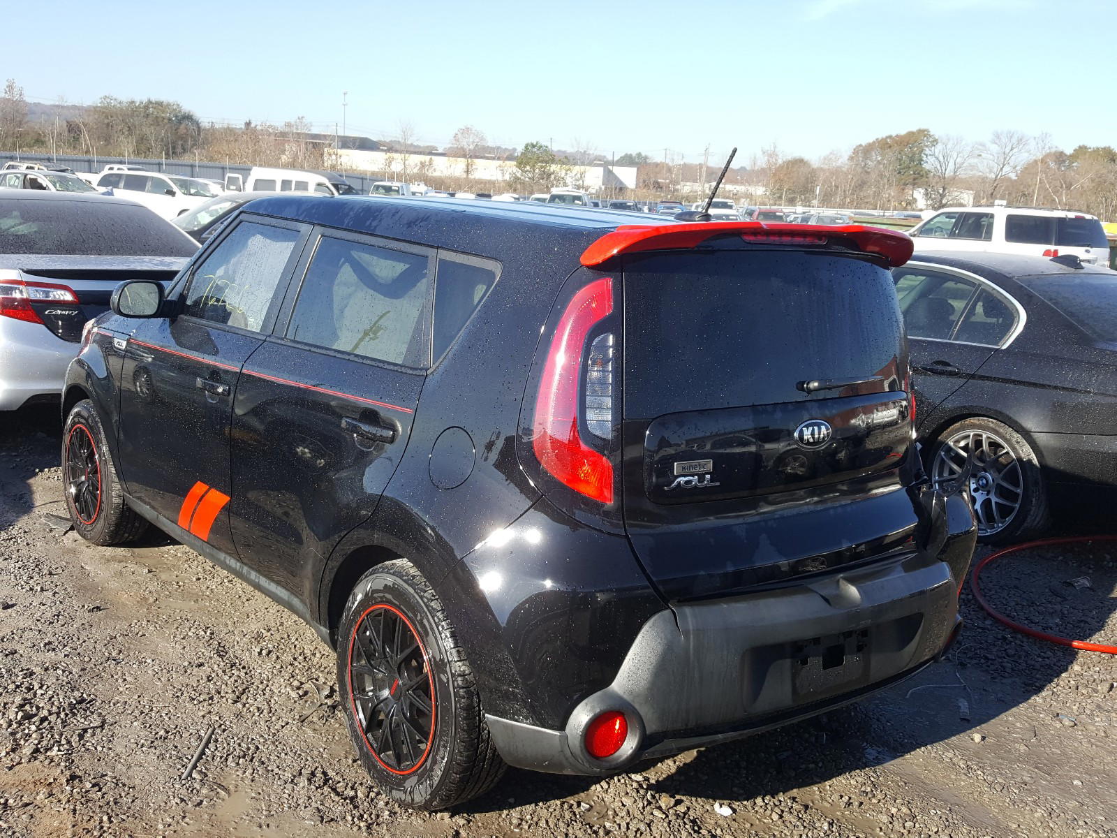 Photo 3 from auction – 2015 KIA SOUL with VIN KNDJN2A29F7168415