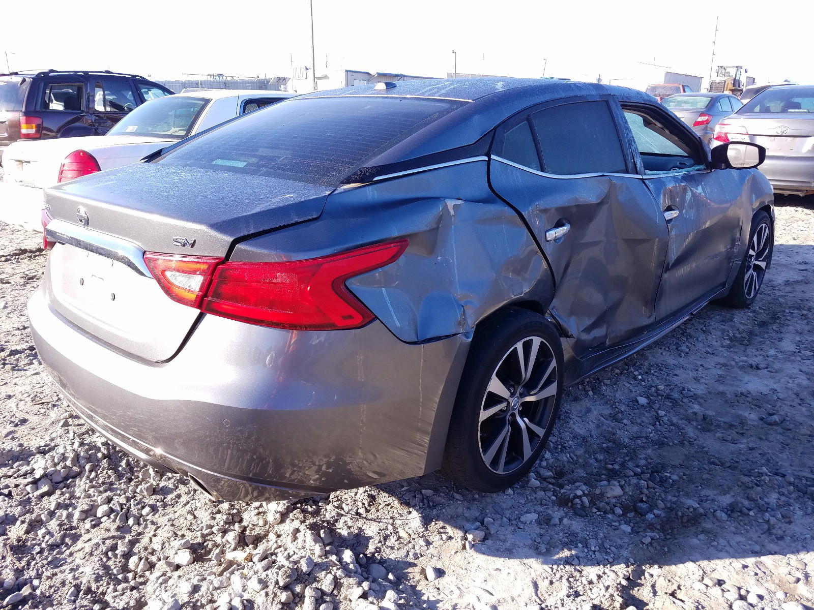 Photo 4 from auction – 2017 NISSAN MAXIMA with VIN 1N4AA6AP5HC414407