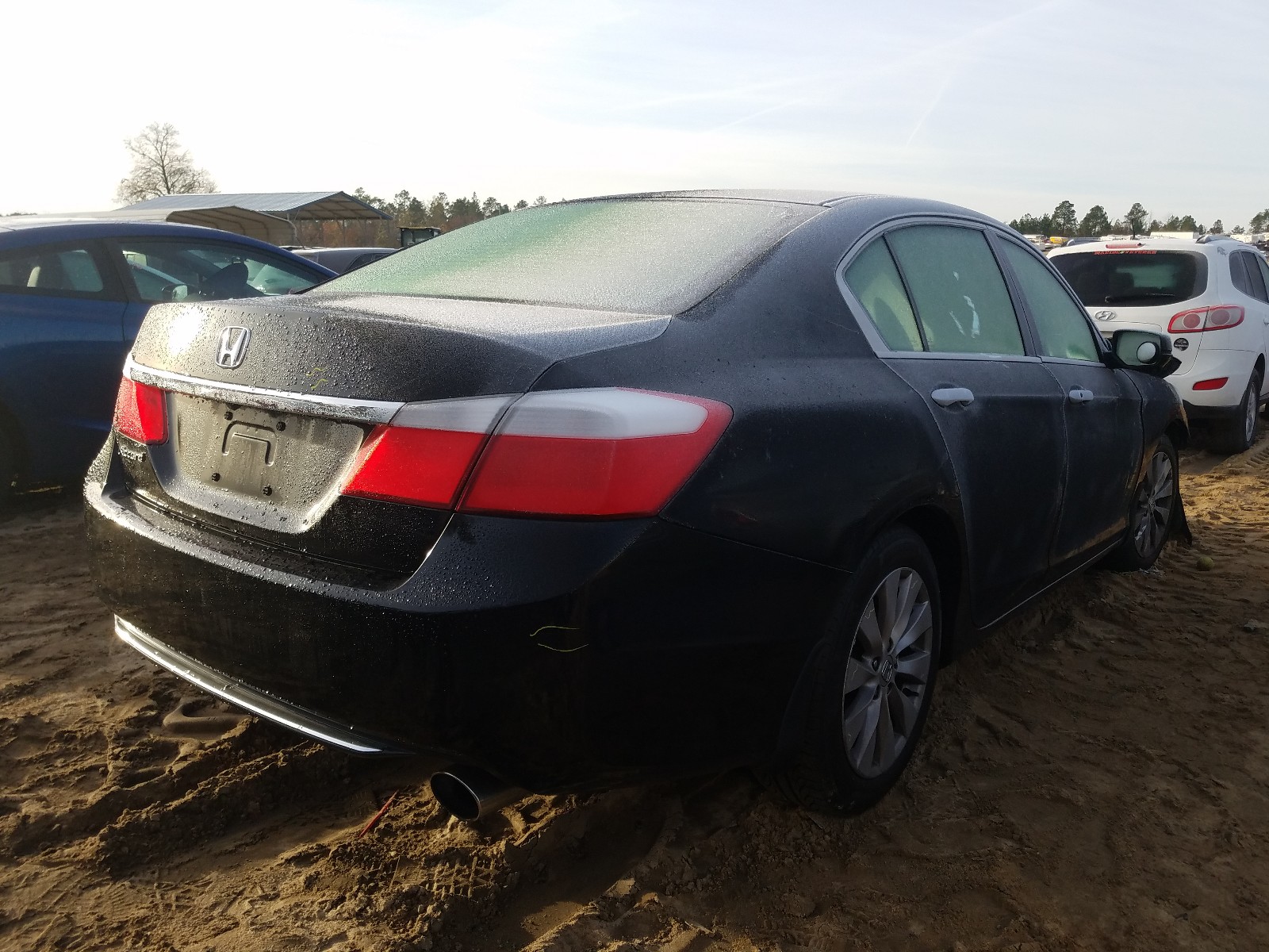 Photo 4 from auction – 2014 HONDA ACCORD EX with VIN 1HGCR2F76EA139992
