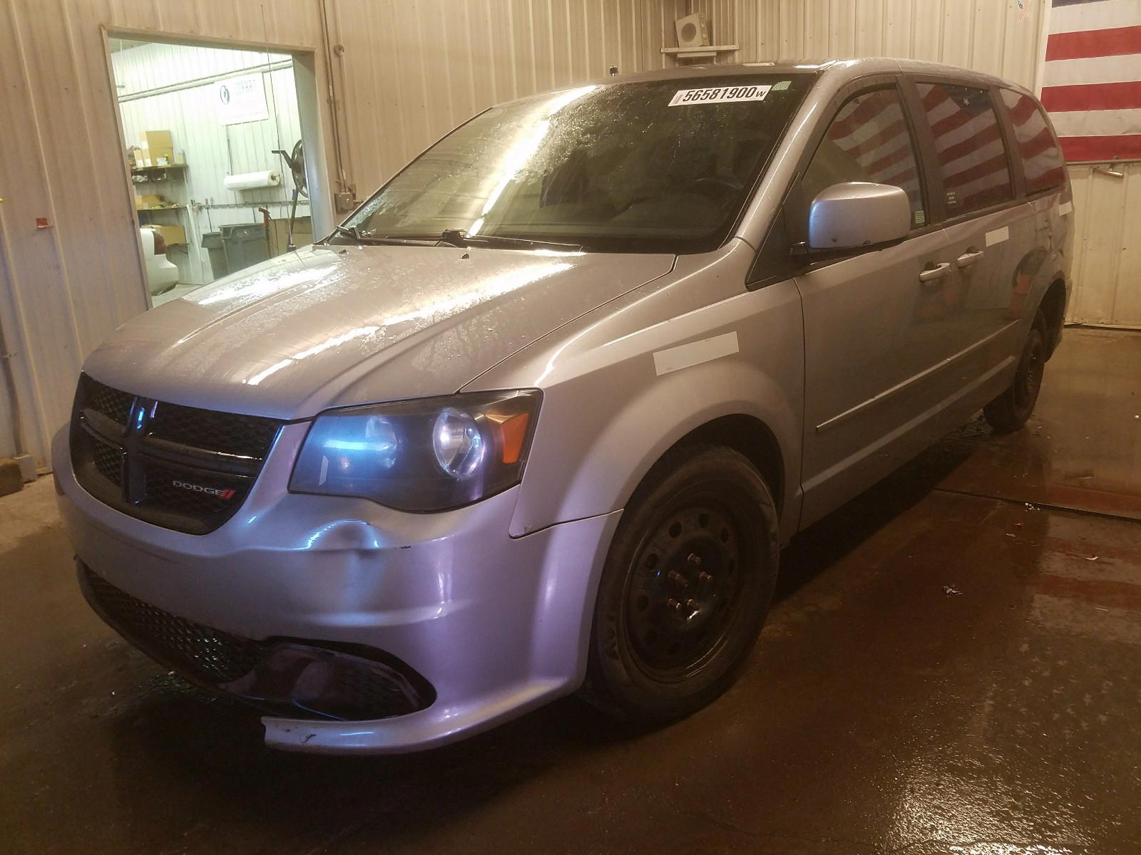Photo 2 from auction – 2015 DODGE GRAND CARA with VIN 2C4RDGBG2FR690170