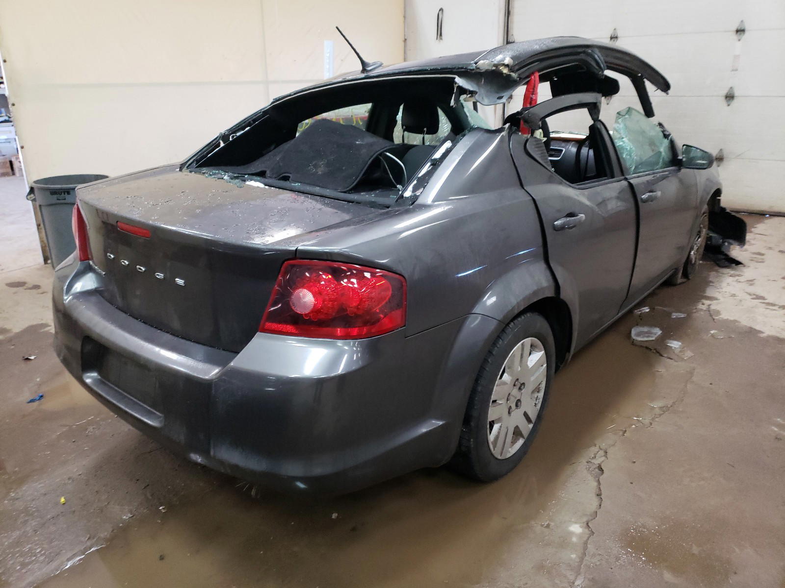 Photo 4 from auction – 2014 DODGE AVENGER SE with VIN 1C3CDZAB3EN225100