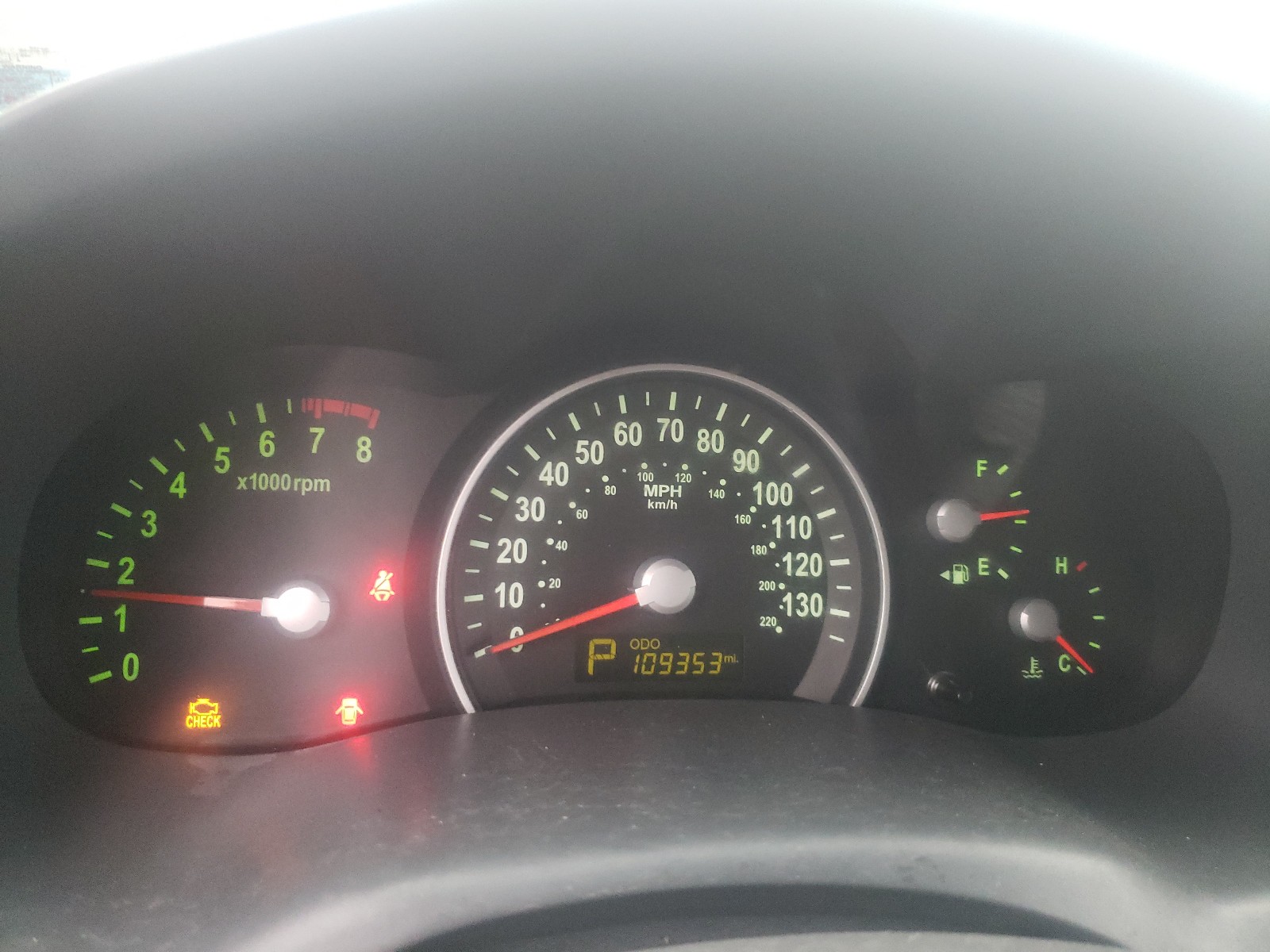 Photo 8 from auction – 2012 KIA SEDONA LX with VIN KNDMG4C79C6429359