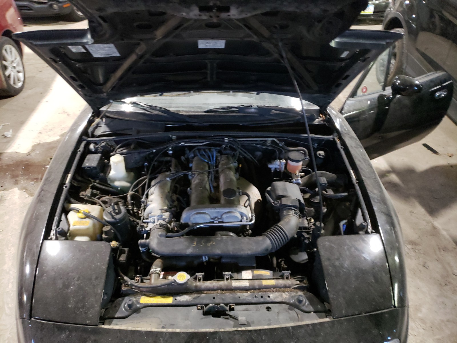 Photo 7 from auction – 1995 MAZDA MX-5 MIATA with VIN JM1NA3531S0609706