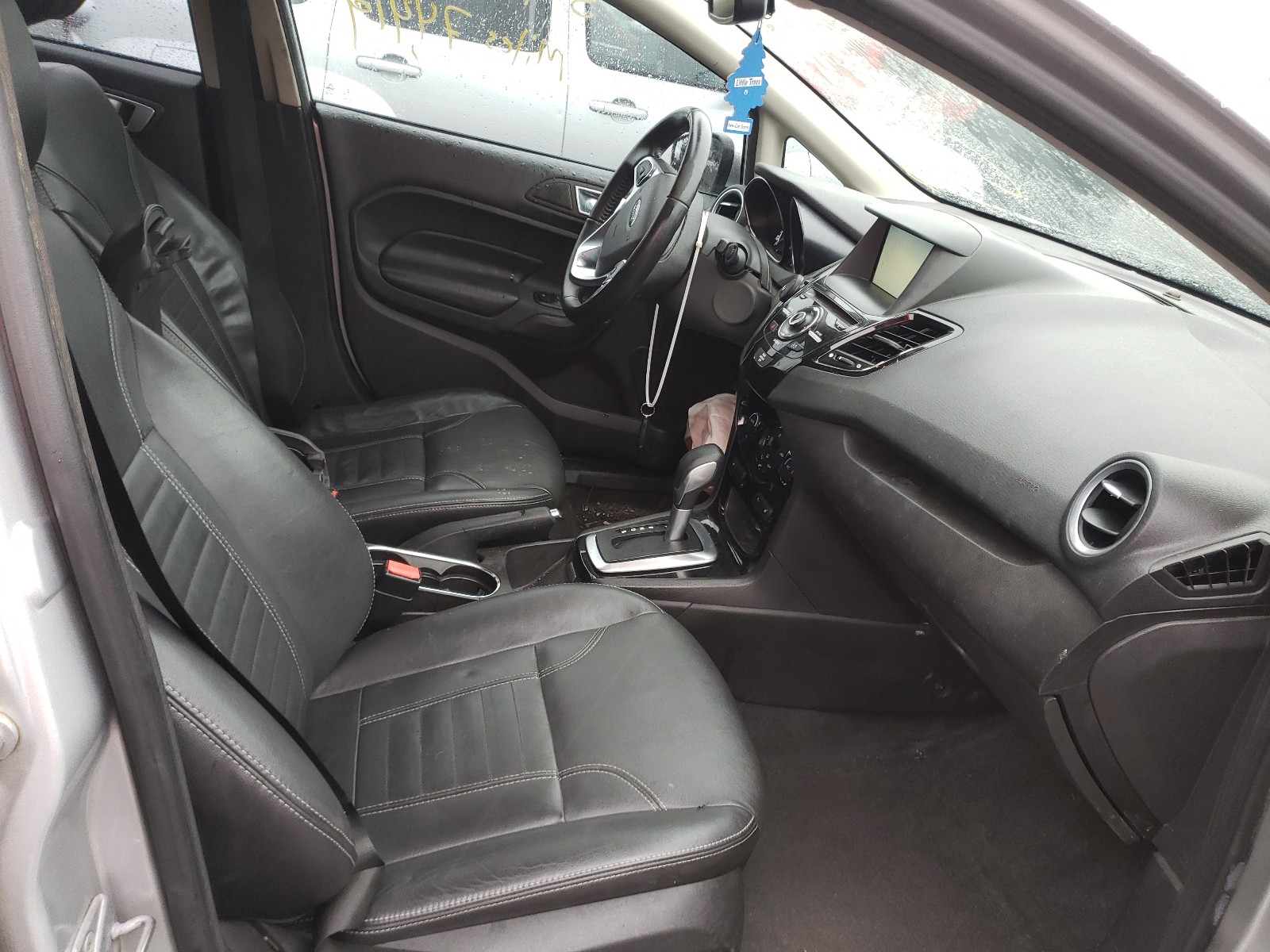 Photo 5 from auction – 2014 FORD FIESTA TIT with VIN 3FADP4FJ7EM165915