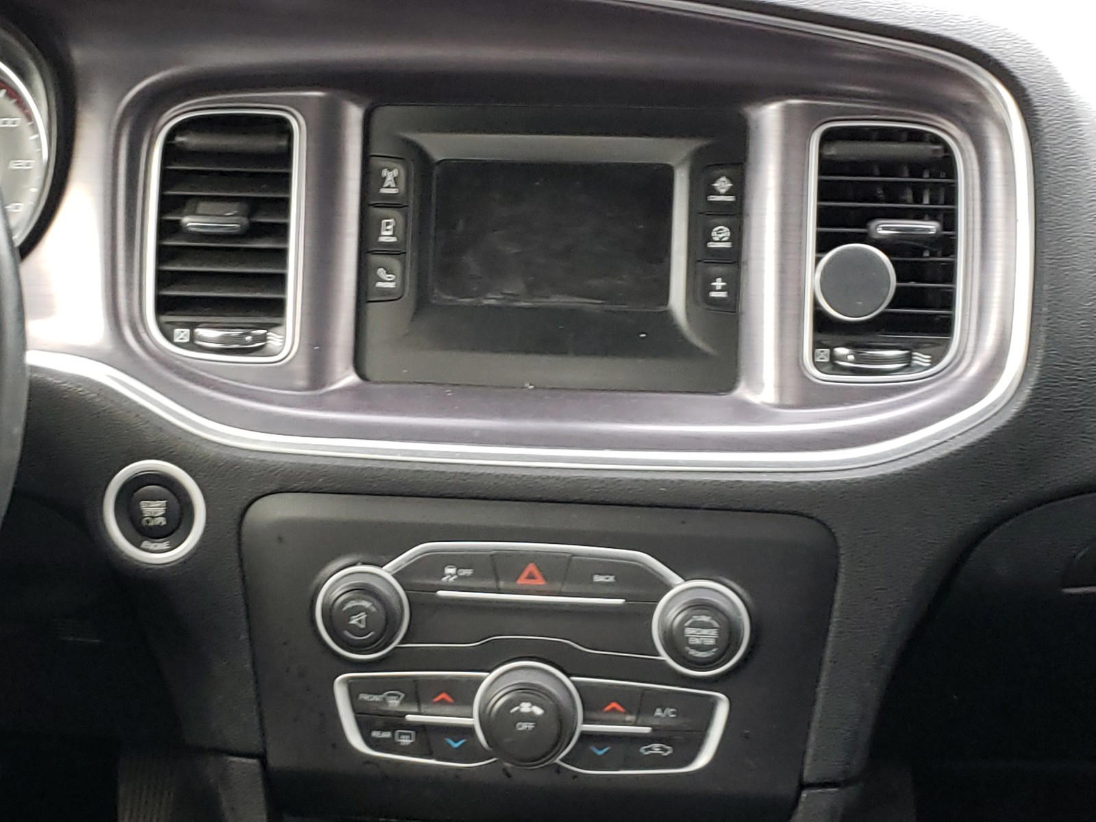 Photo 10 from auction – 2015 DODGE CHARGER SE with VIN 2C3CDXBG3FH724794