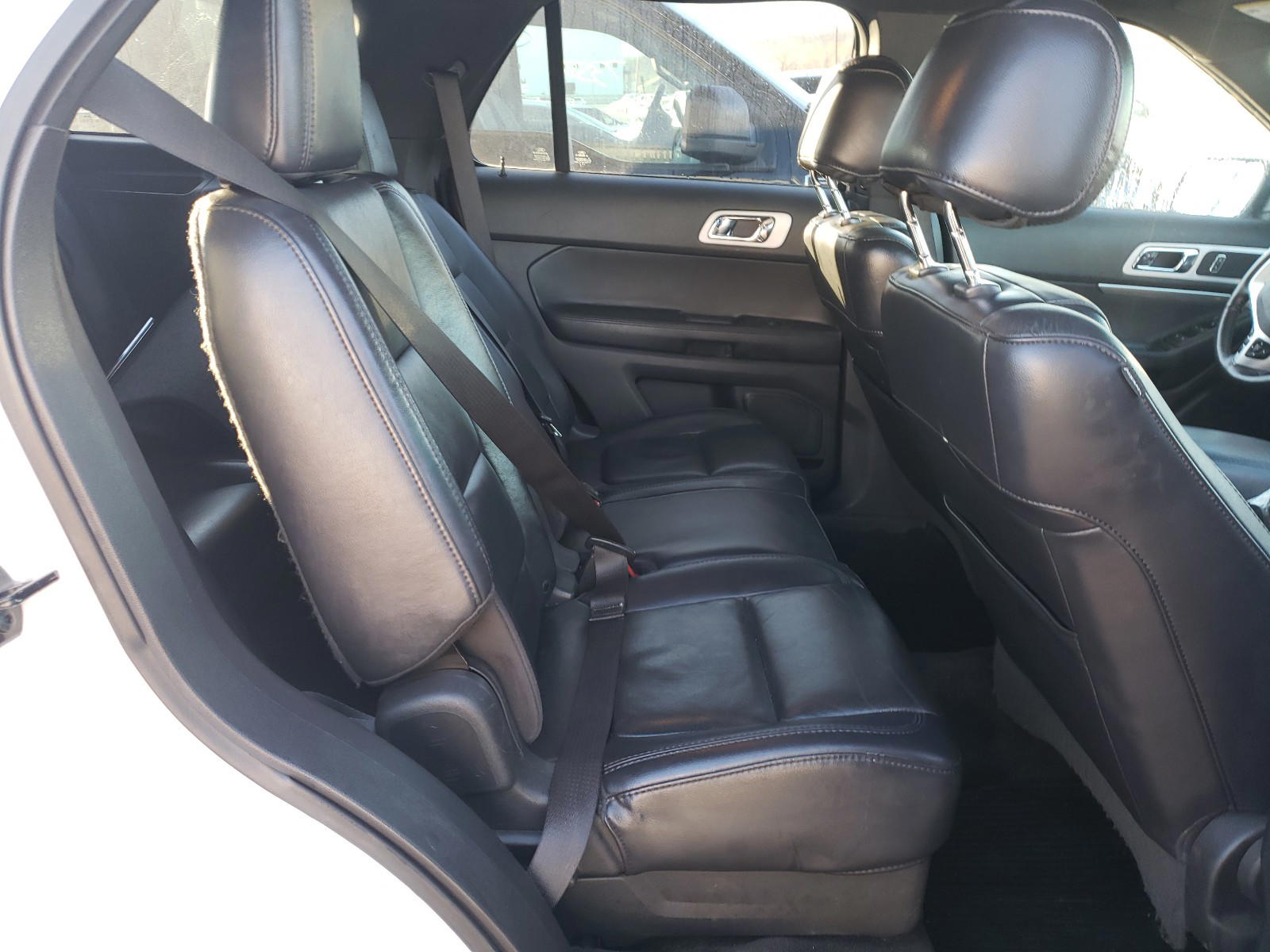 Photo 6 from auction – 2012 FORD EXPLORER X with VIN 1FMHK7D83CGA35953