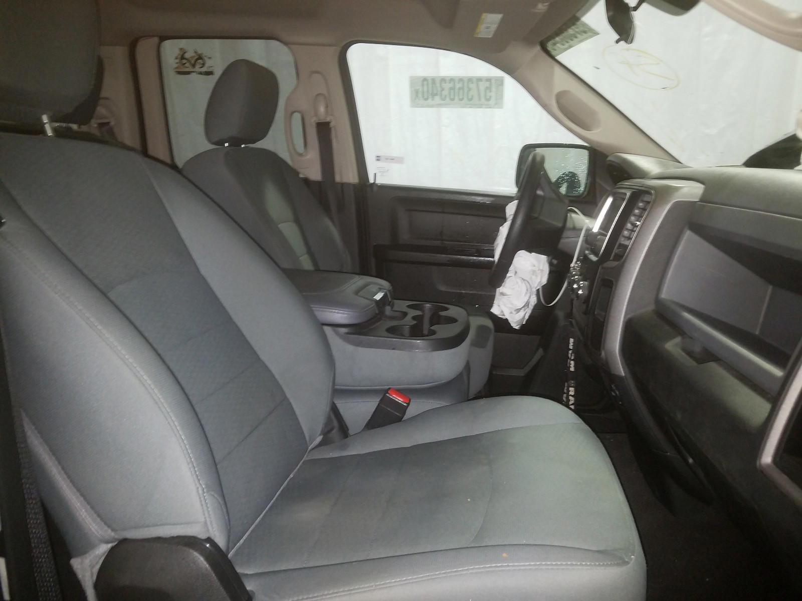 Photo 5 from auction – 2018 RAM 1500 ST with VIN 1C6RR7FG7JS197014