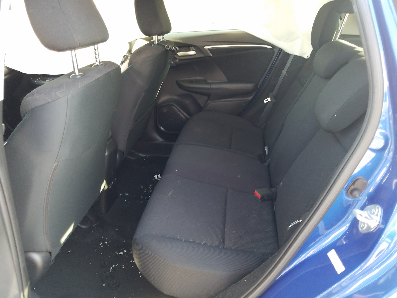 Photo 6 from auction – 2017 HONDA FIT EX with VIN JHMGK5H79HS010693