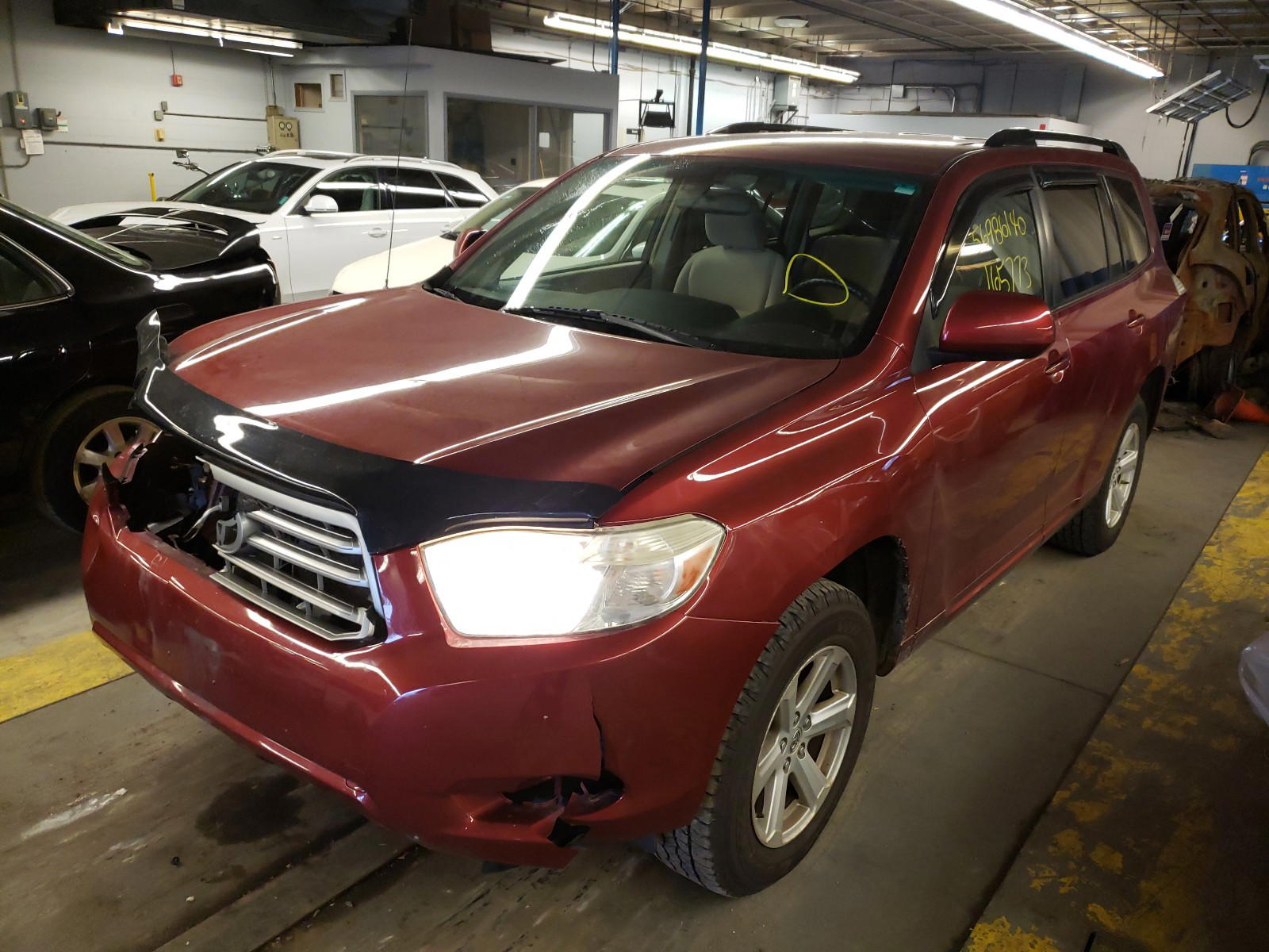 Photo 2 from auction – 2010 TOYOTA HIGHLANDER with VIN JTEZK3EH7A2104889