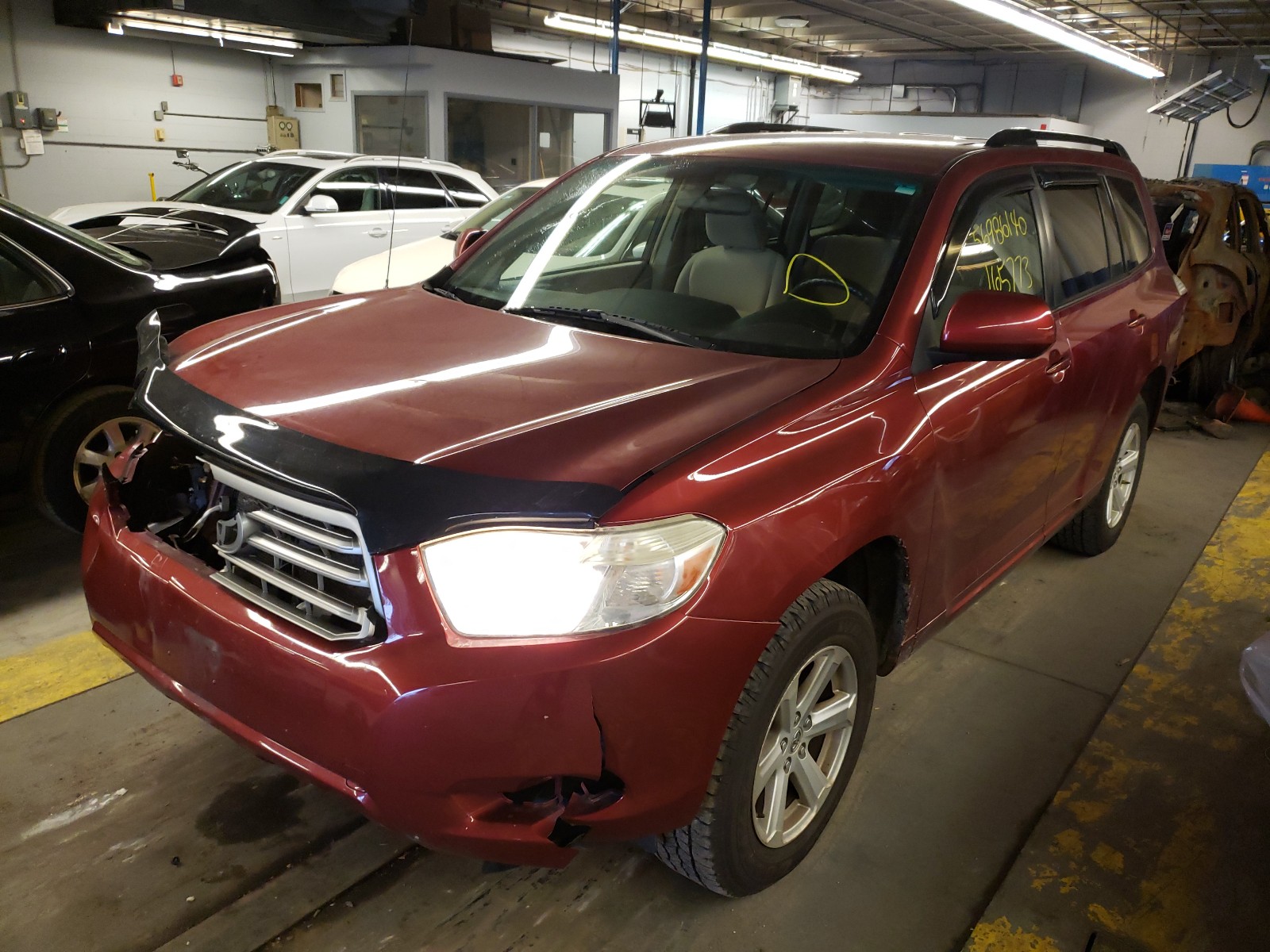 Фото 2 с аукциона – 2010 TOYOTA HIGHLANDER с VIN JTEZK3EH7A2104889