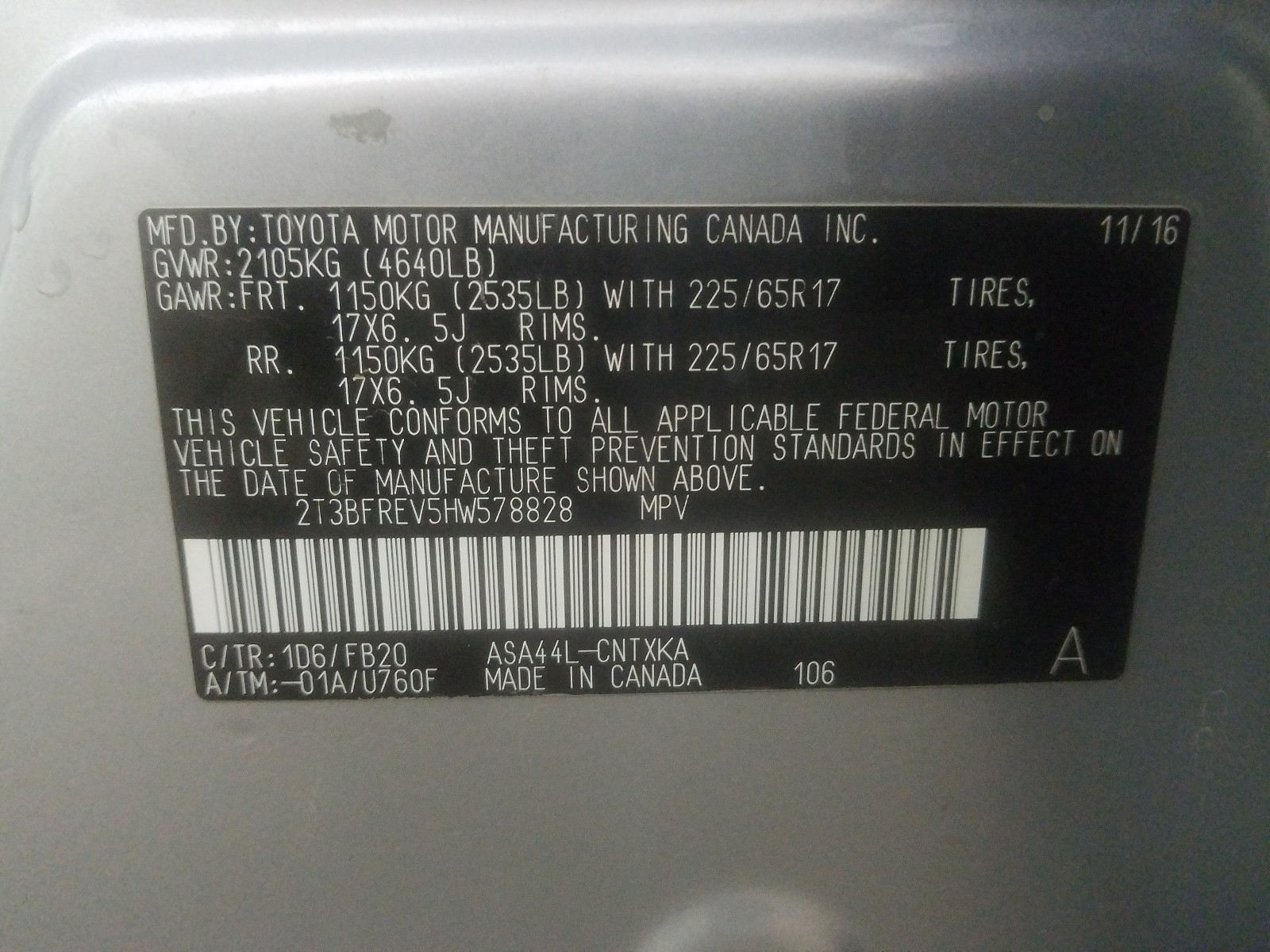 Photo 10 from auction – 2017 TOYOTA RAV4 LE with VIN 2T3BFREV5HW578828