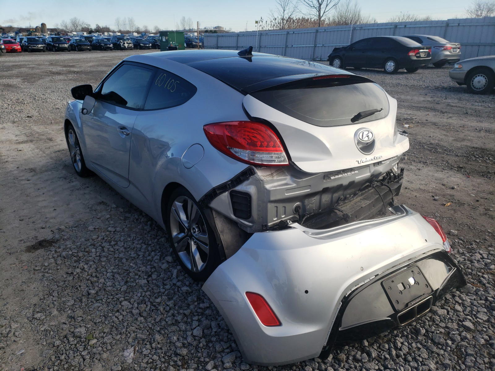 Photo 3 from auction – 2016 HYUNDAI VELOSTER with VIN KMHTC6AD0GU276704
