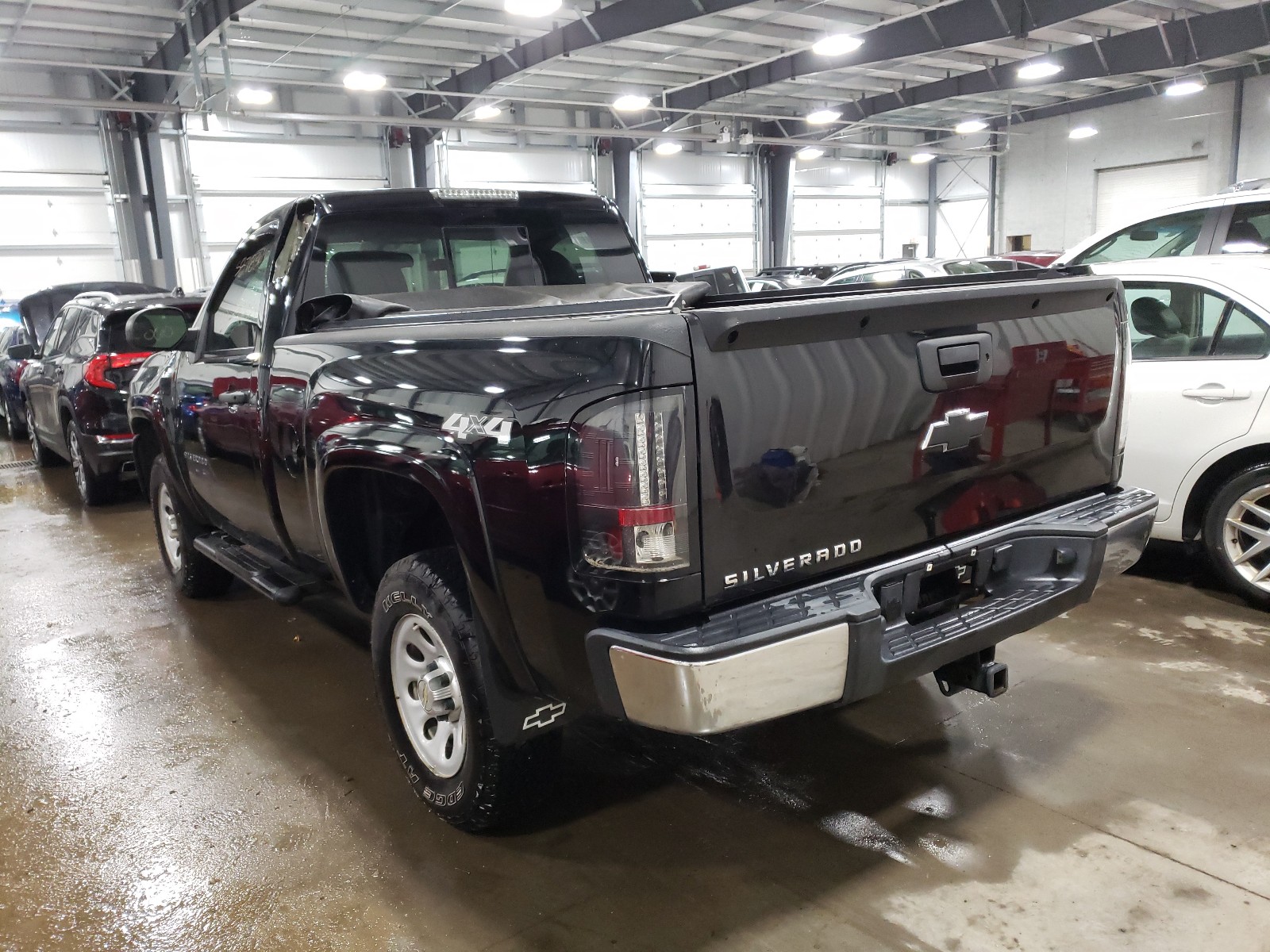 Photo 3 from auction – 2013 CHEVROLET SILVERADO with VIN 1GCNKPEA4DZ400252