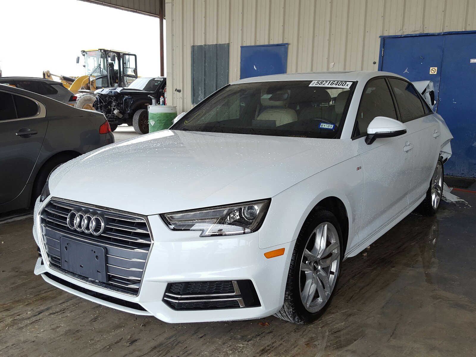 Zdjęcie 2 z aukcji – 2017 AUDI A4 ULTRA P z VIN WAUKMAF46HN056940