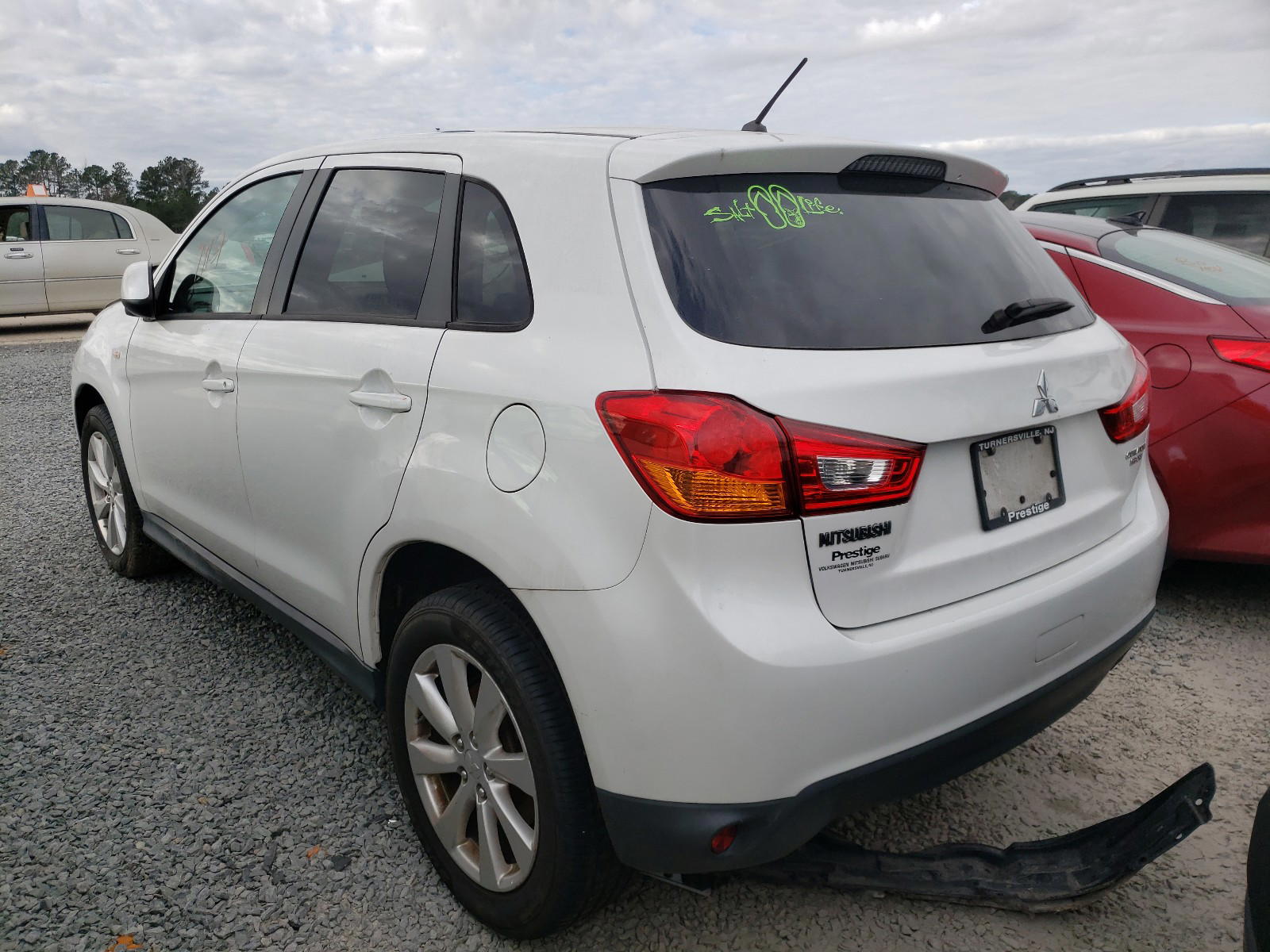 Photo 3 from auction – 2015 MITSUBISHI OUTLANDER with VIN 4A4AP3AU3FE008357
