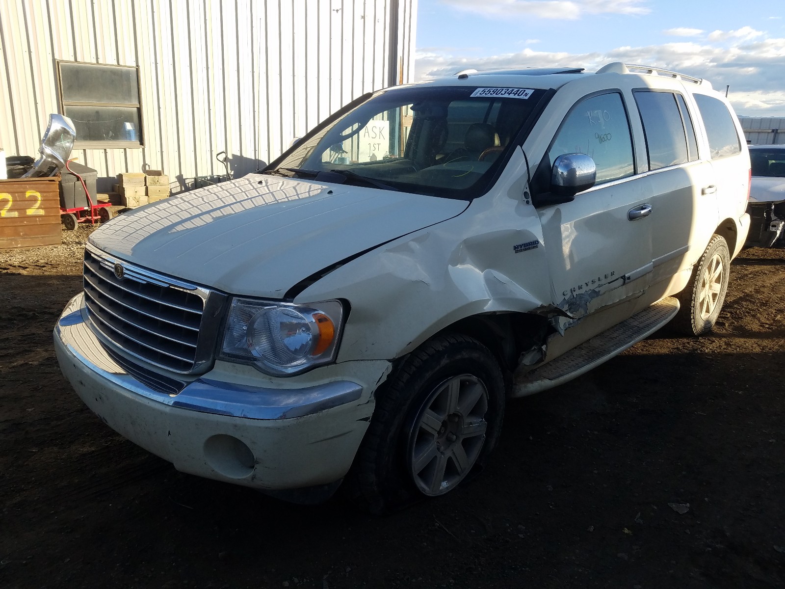 Photo 2 from auction – 2009 CHRYSLER ASPEN HYBR with VIN 1A8JW18T79F702892