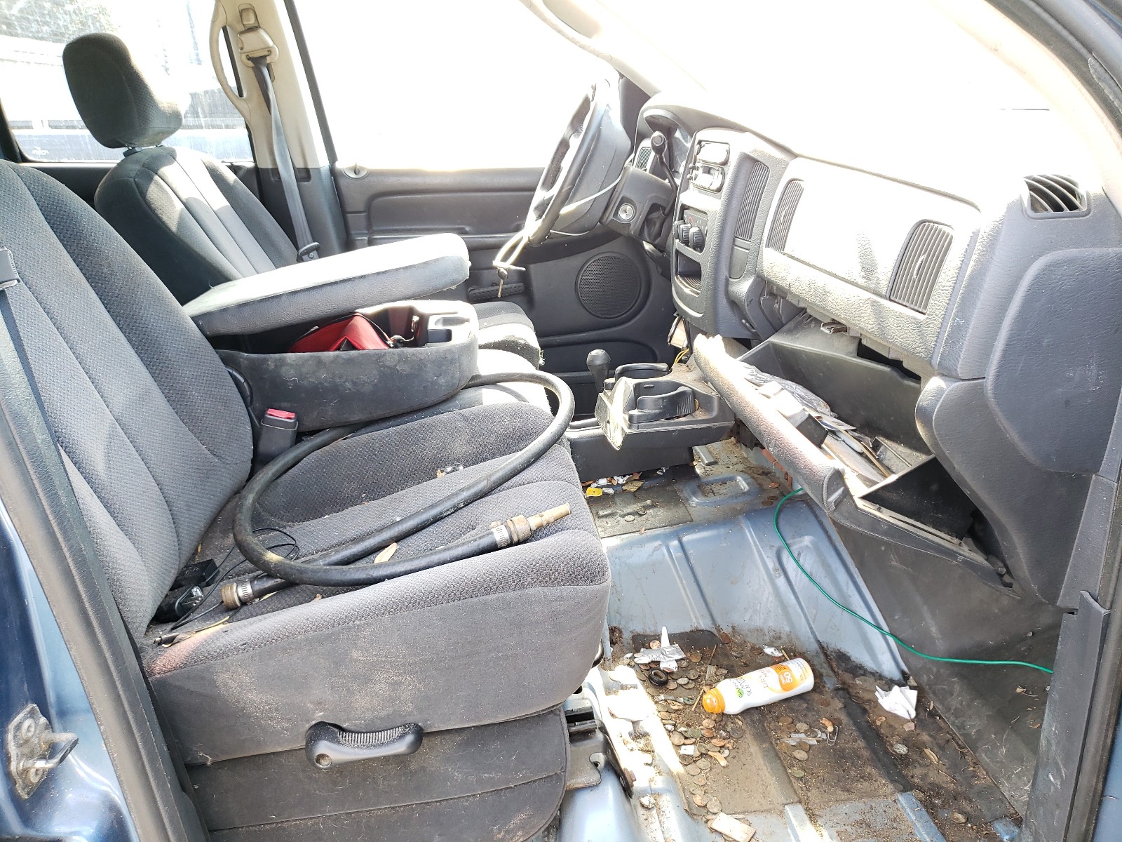 Zdjęcie 5 z aukcji – 2002 DODGE RAM 1500 z VIN 1D7HU18N62J126007