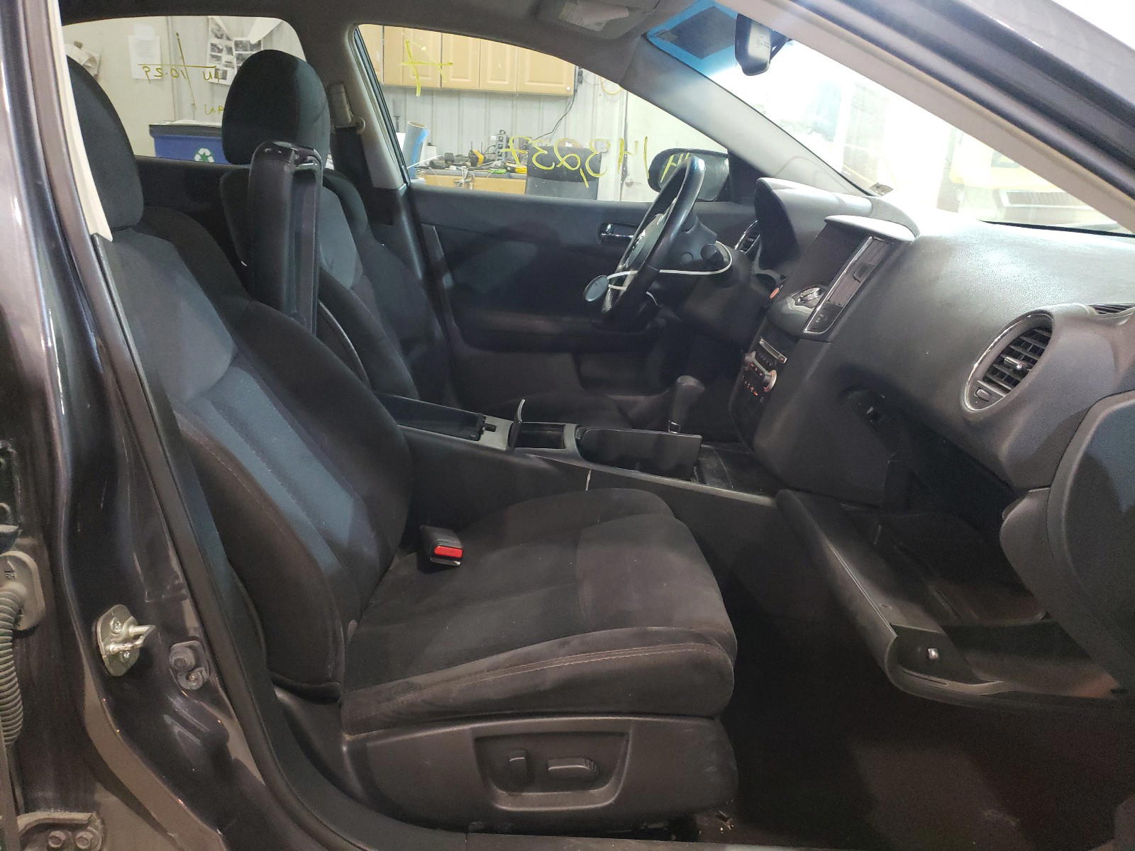 Photo 5 from auction – 2012 NISSAN MAXIMA S with VIN 1N4AA5AP8CC813508