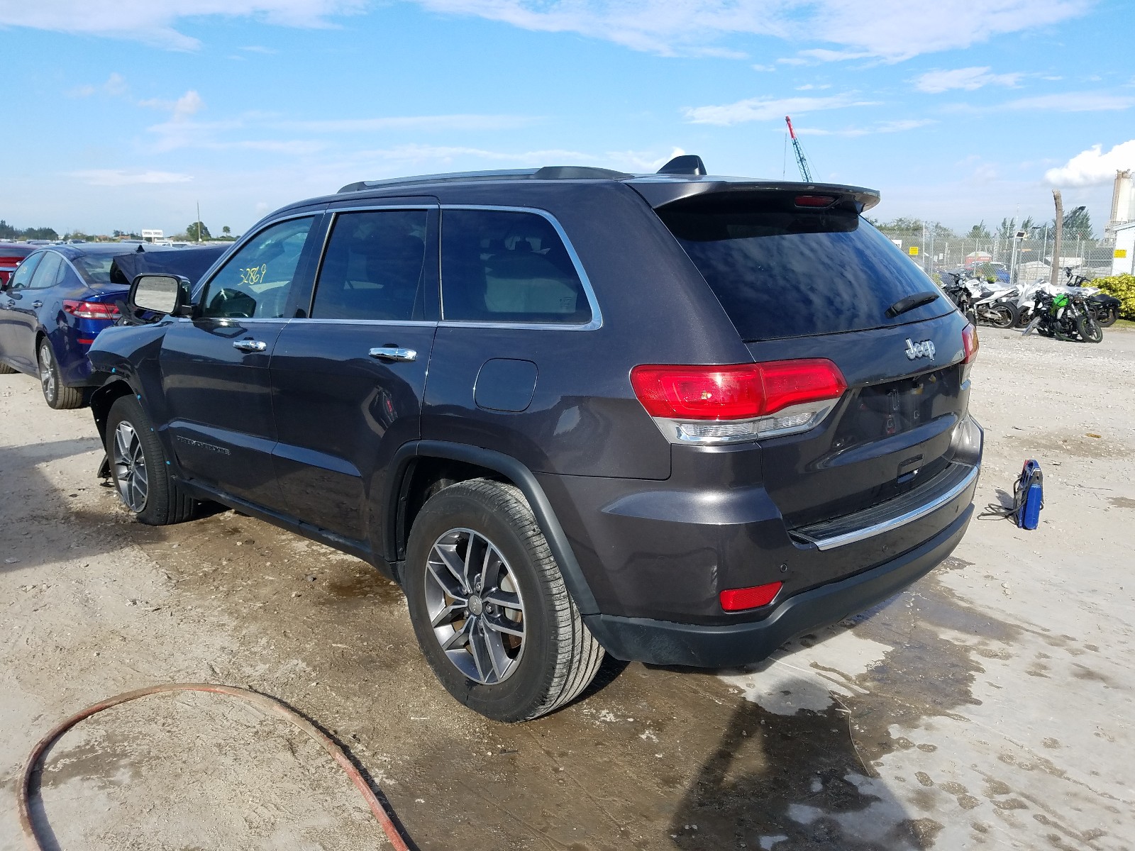 Photo 3 from auction – 2018 JEEP GRAND CHER with VIN 1C4RJEBG7JC480209
