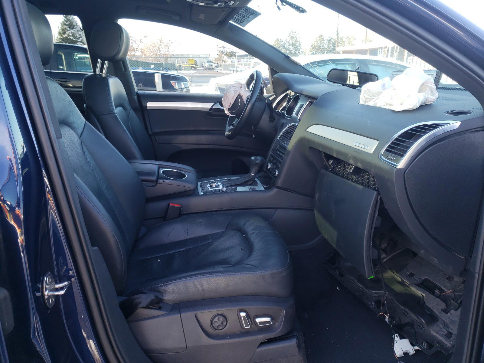 Photo 5 from auction – 2013 AUDI Q7 PRESTIG with VIN WA1DGAFE0DD013328