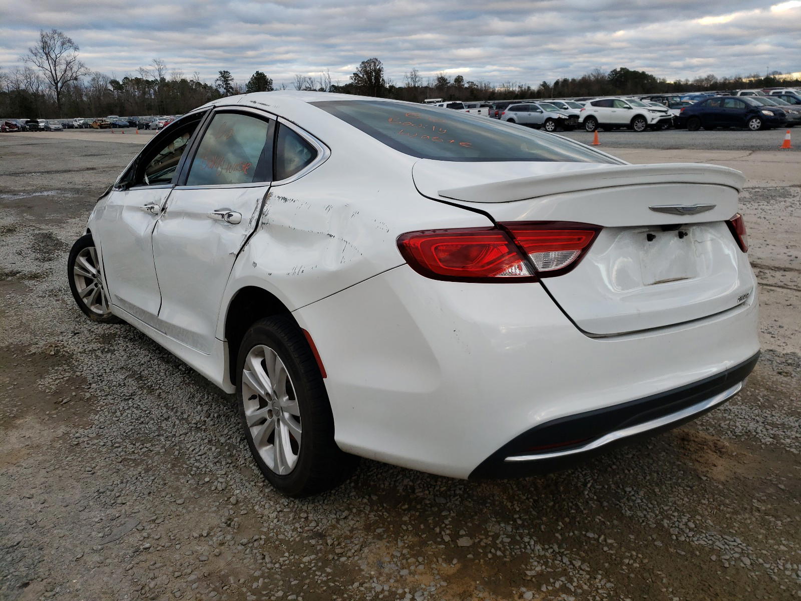 Photo 3 from auction – 2016 CHRYSLER 200 LIMITE with VIN 1C3CCCAB6GN133207