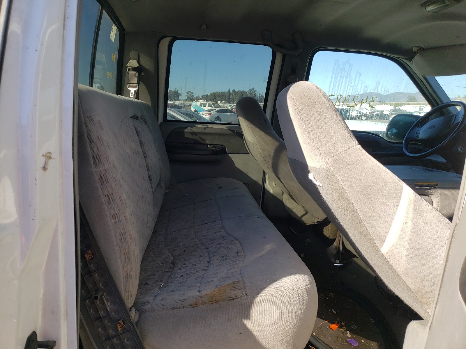 Photo 6 from auction – 1999 FORD F250 SUPER with VIN 1FTNW20F7XEA20781