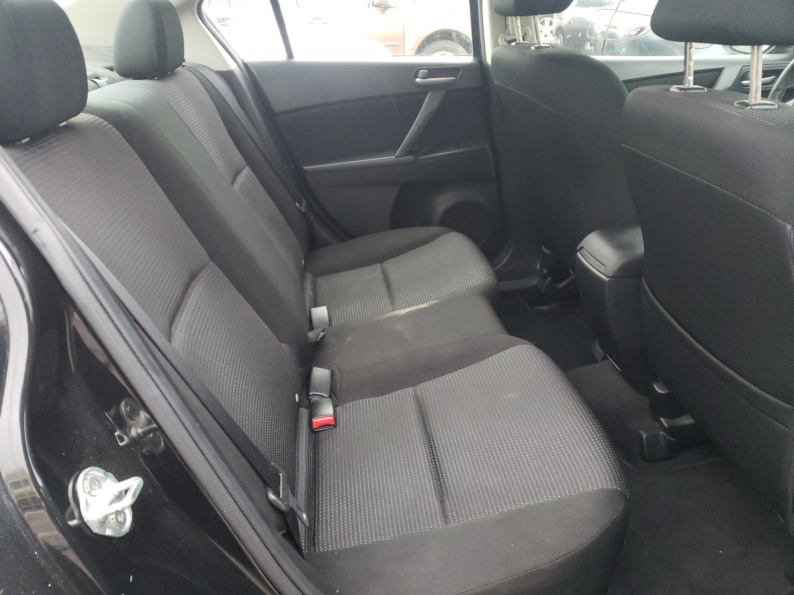 Photo 6 from auction – 2013 MAZDA 3 I with VIN JM1BL1TG5D1843867