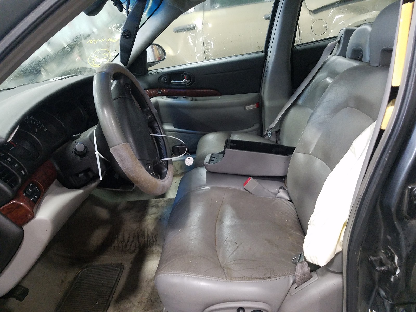 Photo 5 from auction – 2004 BUICK LESABRE LI with VIN 1G4HR54K24U150171