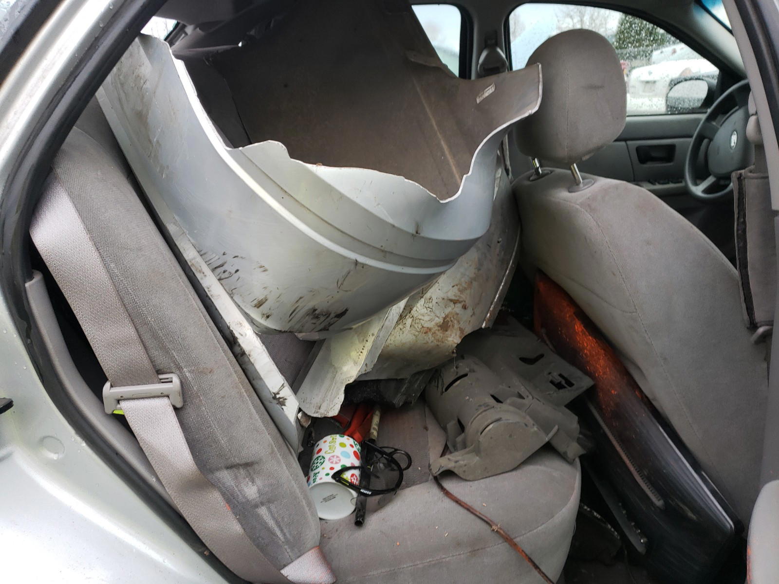 Photo 6 from auction – 2007 FORD TAURUS SE with VIN 1FAFP53U97A192675
