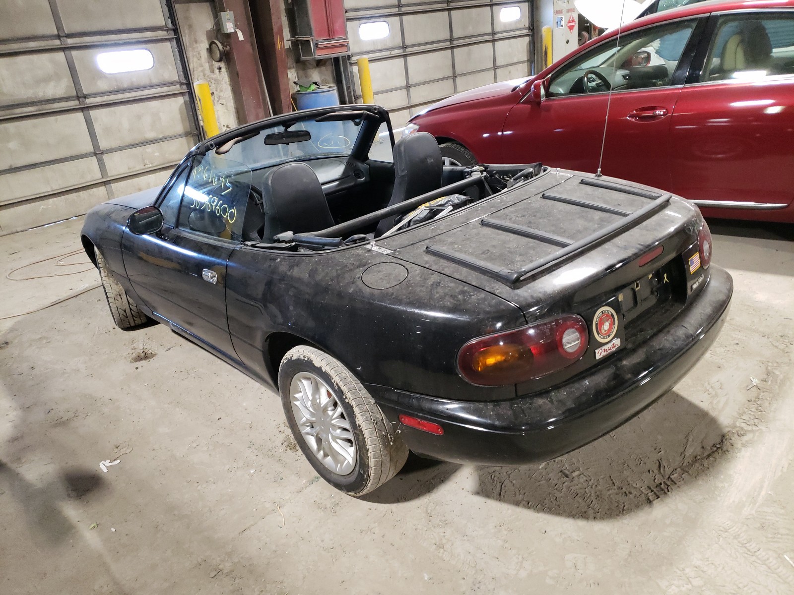 Photo 3 from auction – 1995 MAZDA MX-5 MIATA with VIN JM1NA3531S0609706