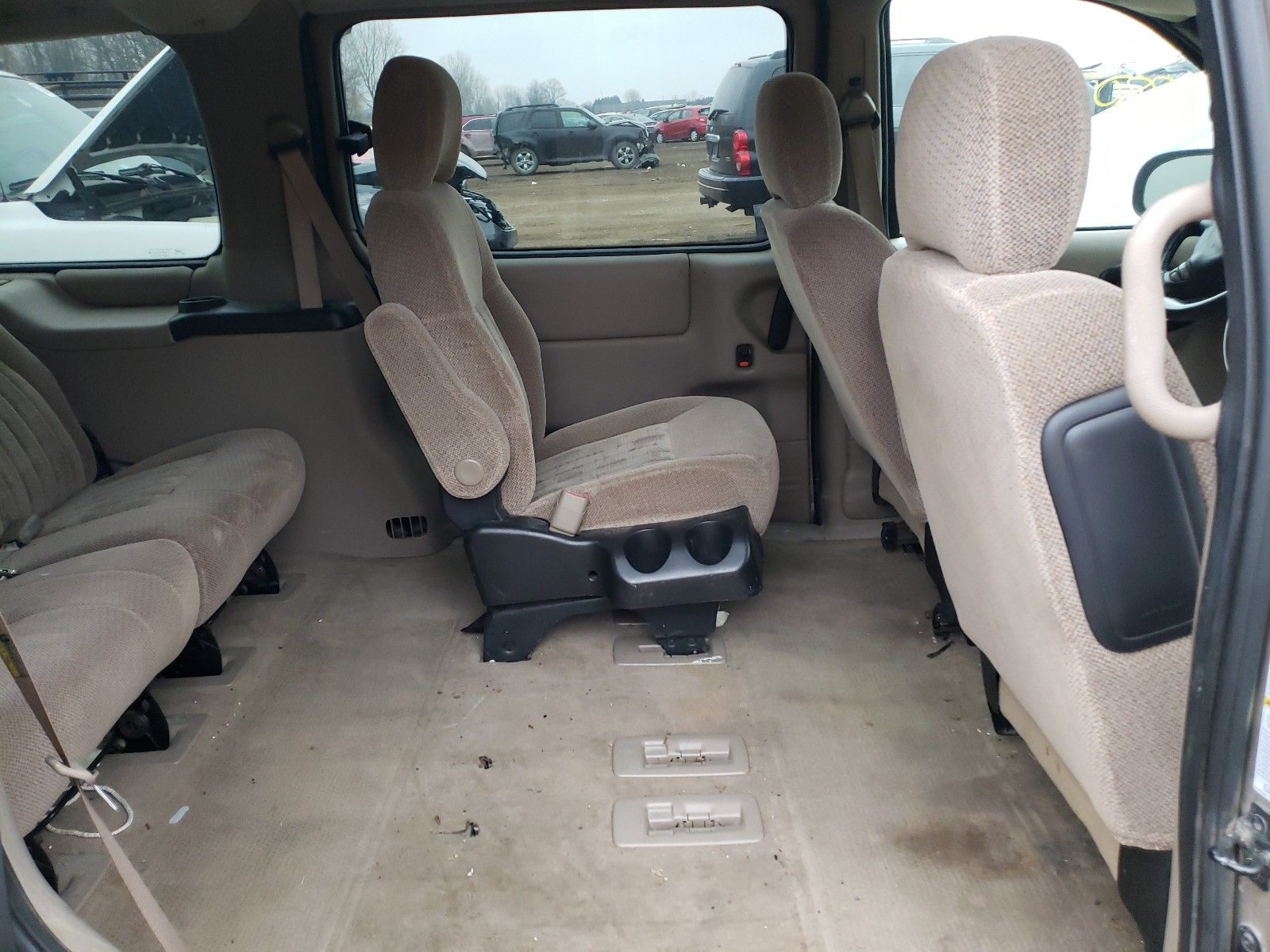Photo 6 from auction – 2003 PONTIAC MONTANA with VIN 1GMDX03E33D205728