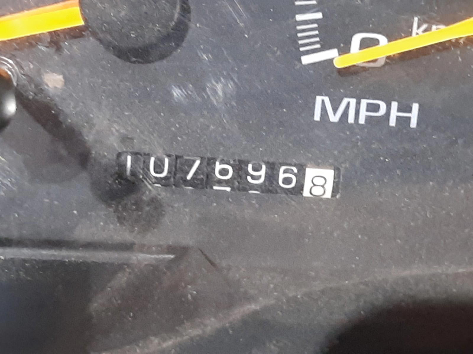 Photo 8 from auction – 1997 CHEVROLET GMT-400 C1 with VIN 1GCEC19R2VE186512