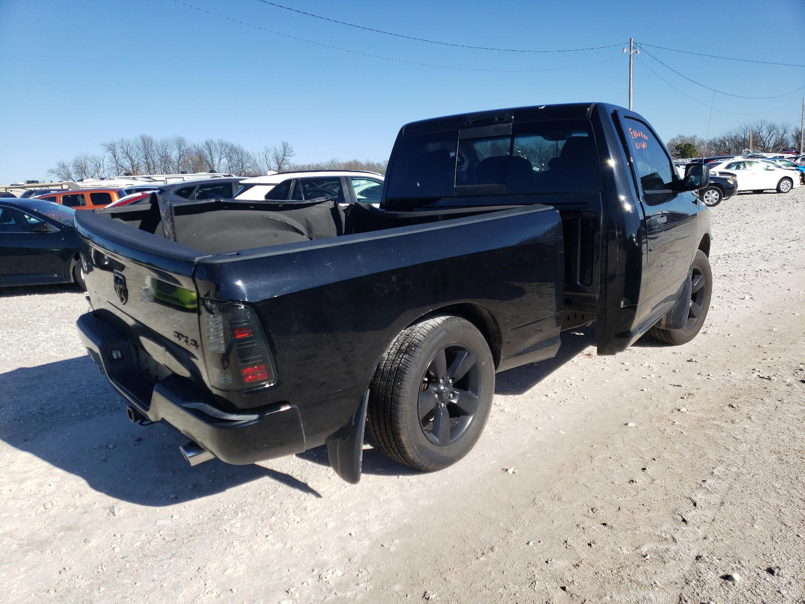 Photo 4 from auction – 2015 RAM 1500 with VIN 3C6JR7AT6FG560273
