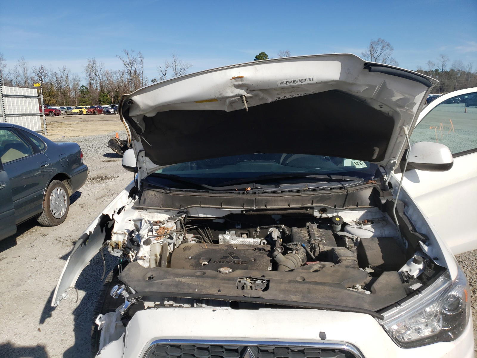 Photo 7 from auction – 2015 MITSUBISHI OUTLANDER with VIN 4A4AP3AU3FE008357