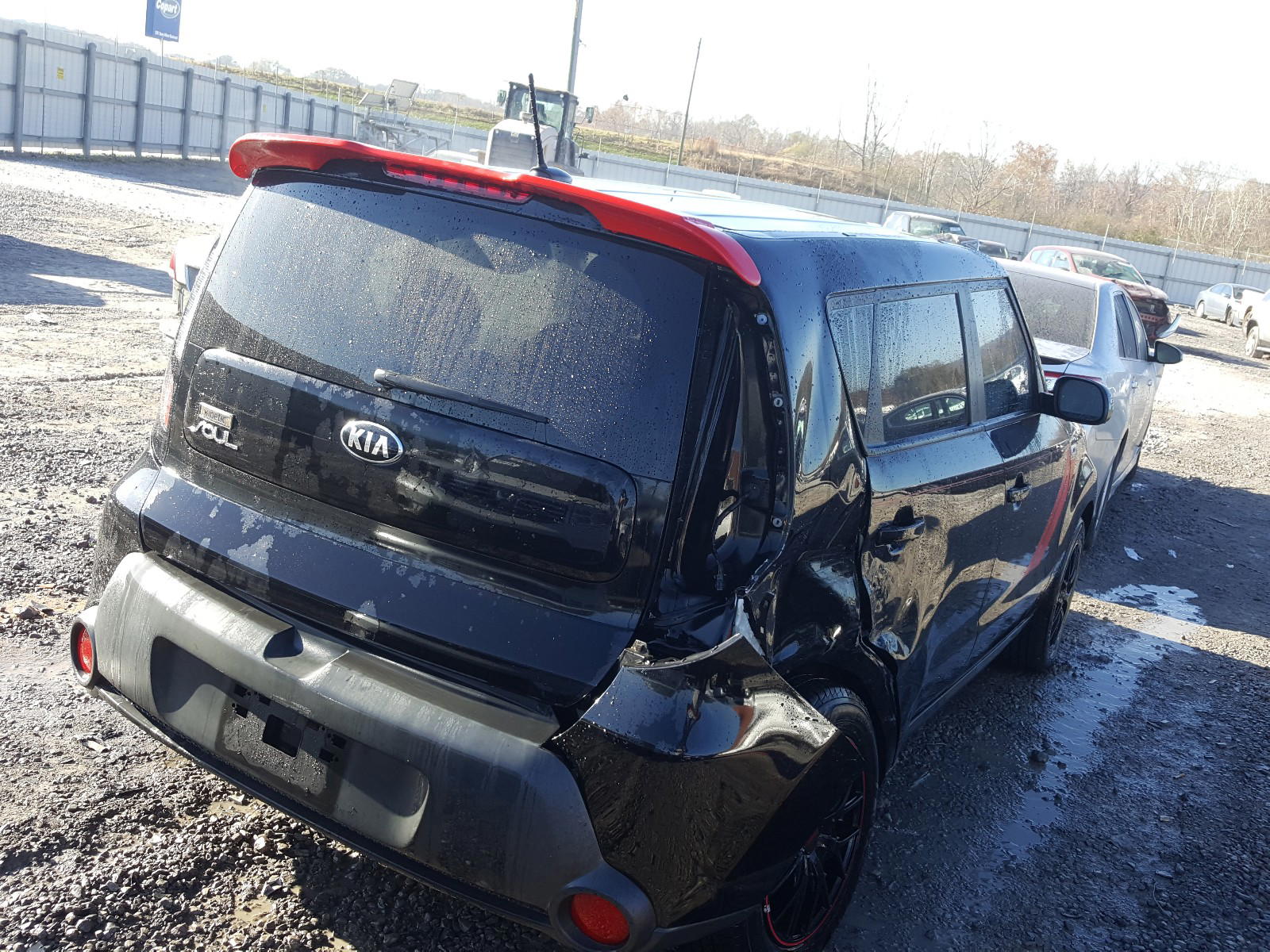 Photo 4 from auction – 2015 KIA SOUL with VIN KNDJN2A29F7168415