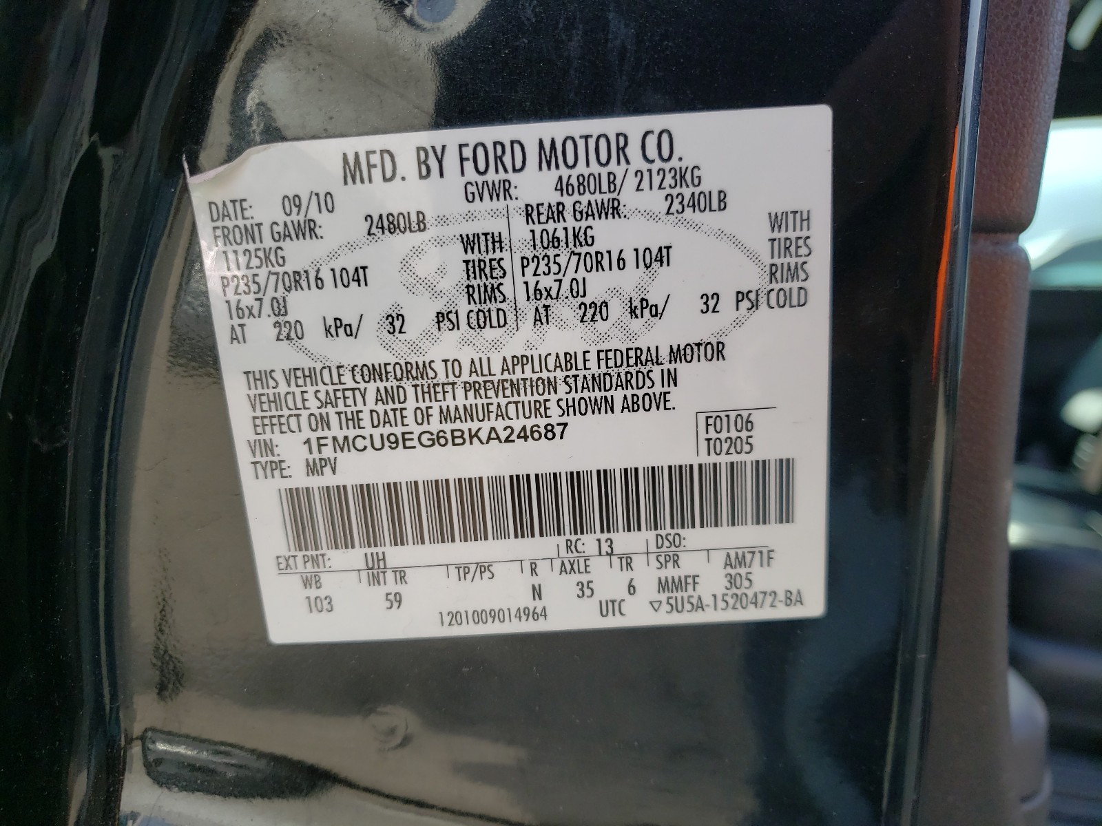 Photo 10 from auction – 2011 FORD ESCAPE LIM with VIN 1FMCU9EG6BKA24687