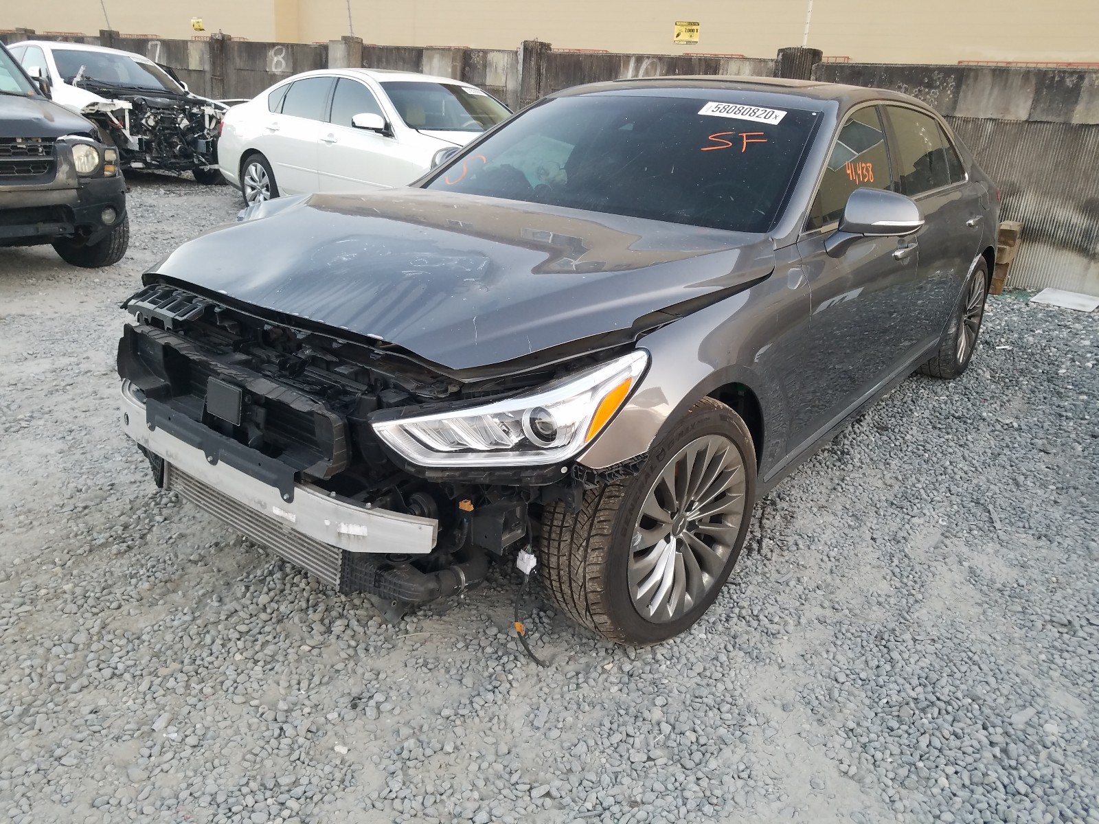 Photo 2 from auction – 2017 GENESIS G90 PREMIU with VIN KMHG34JAXHU020843